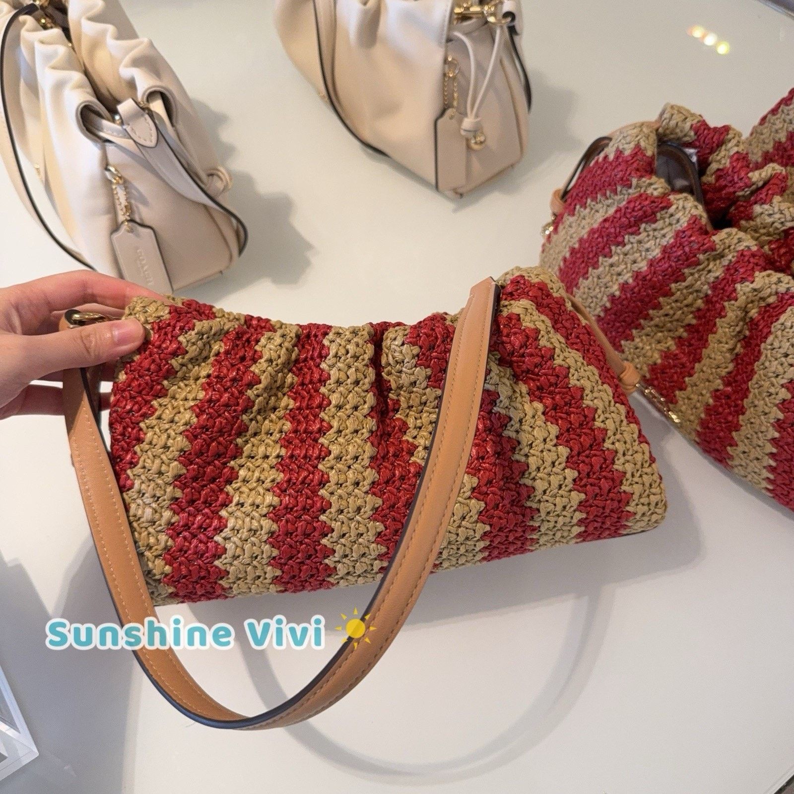 Coach NWT coach Faye Shoulder Bag Red/Tan Straw leather CER33 Size ONE SIZE - 4 Thumbnail