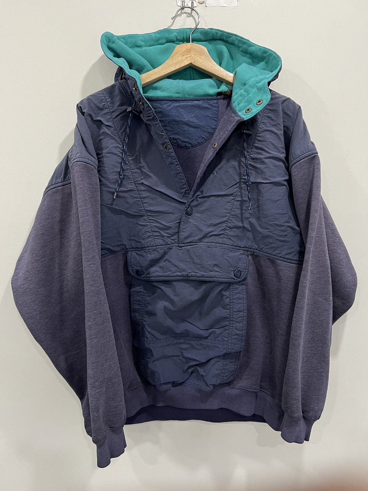 Eddie Bauer × Vintage Vintage Eddie Bauer Sun Faded Hoodie Sweater Pouch quarter Size US L / EU 52-54 / 3 - 1 Thumbnail