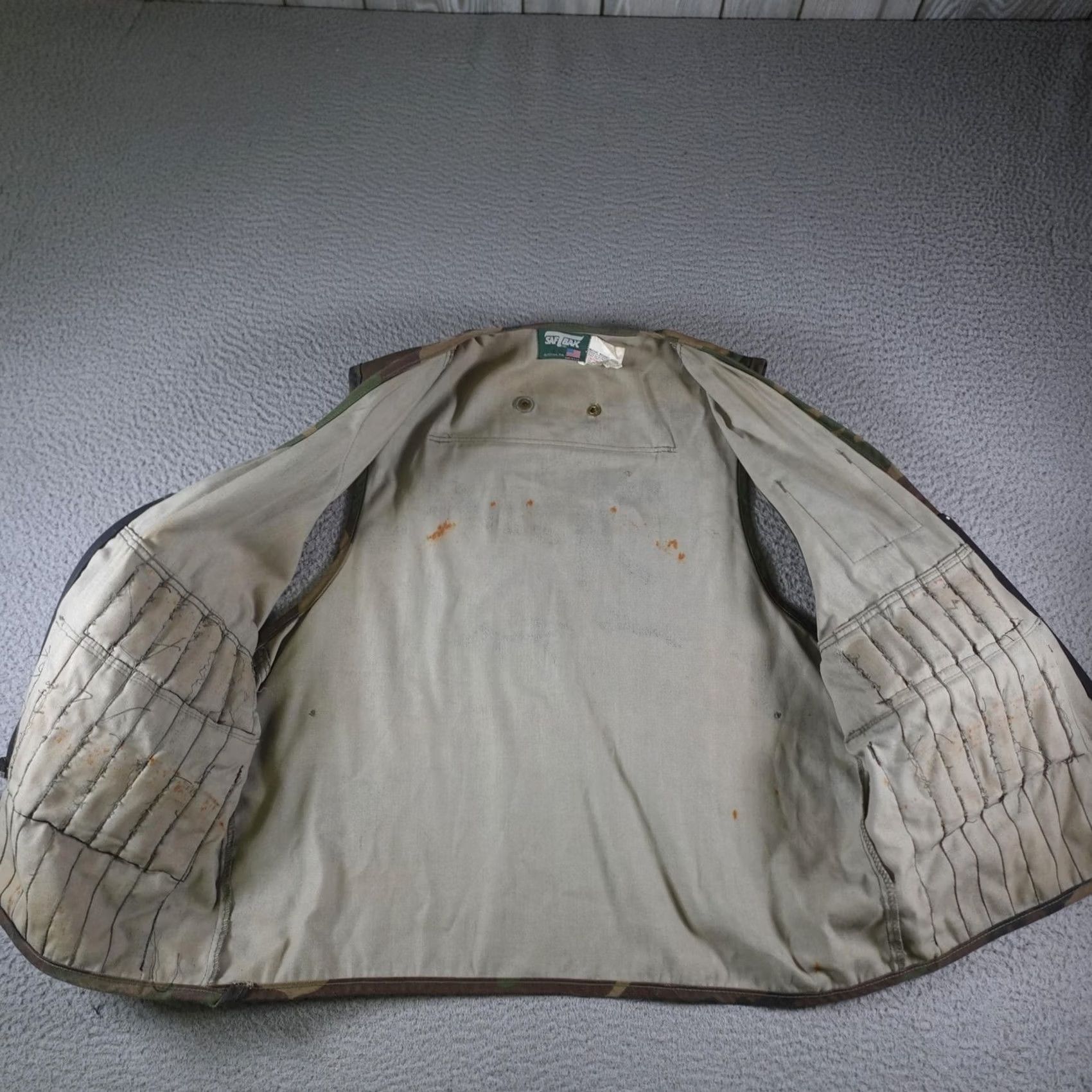 Vintage VINTAGE Saf-T-Bak Vest Mens XL Woodland Camo Hunting Shooting Made USA 80s Size US XL / EU 56 / 4 - 3 Thumbnail