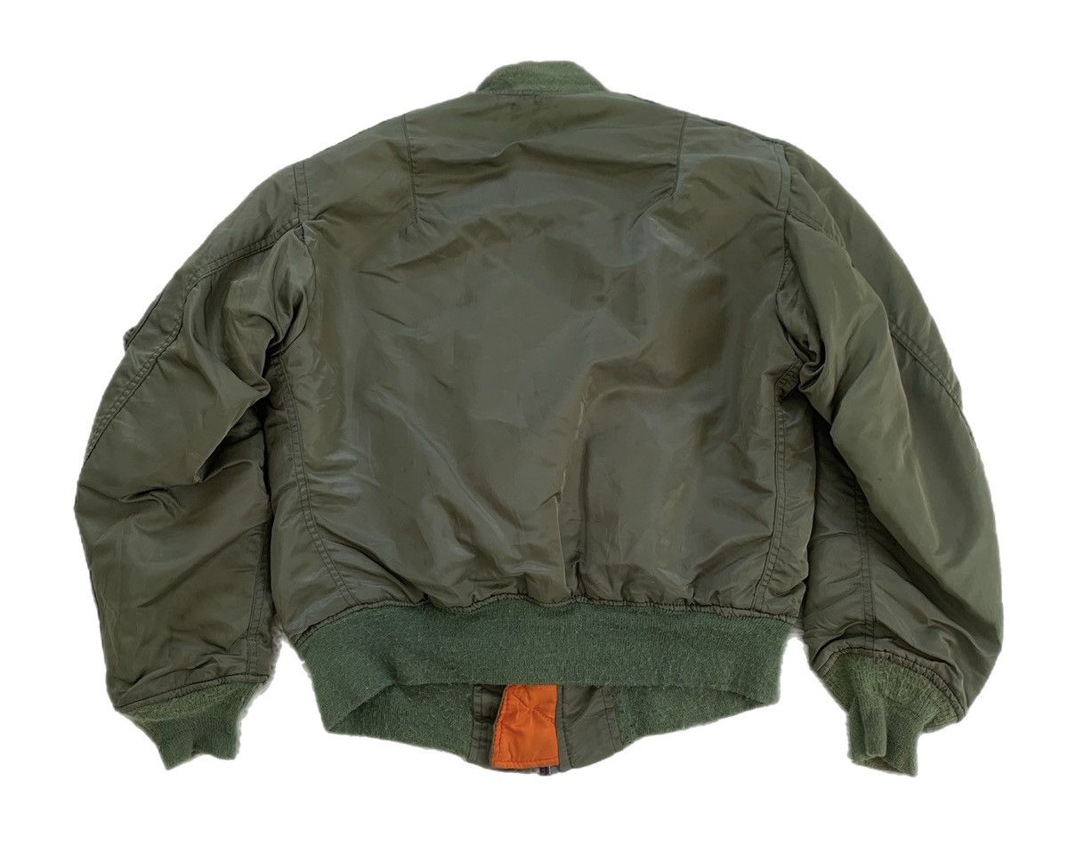 Alpha Industries Vintage Alpha Industries MA-1 Flight Bomber Jacket Zip Ideal Size US S / EU 44-46 / 1 - 2 Thumbnail