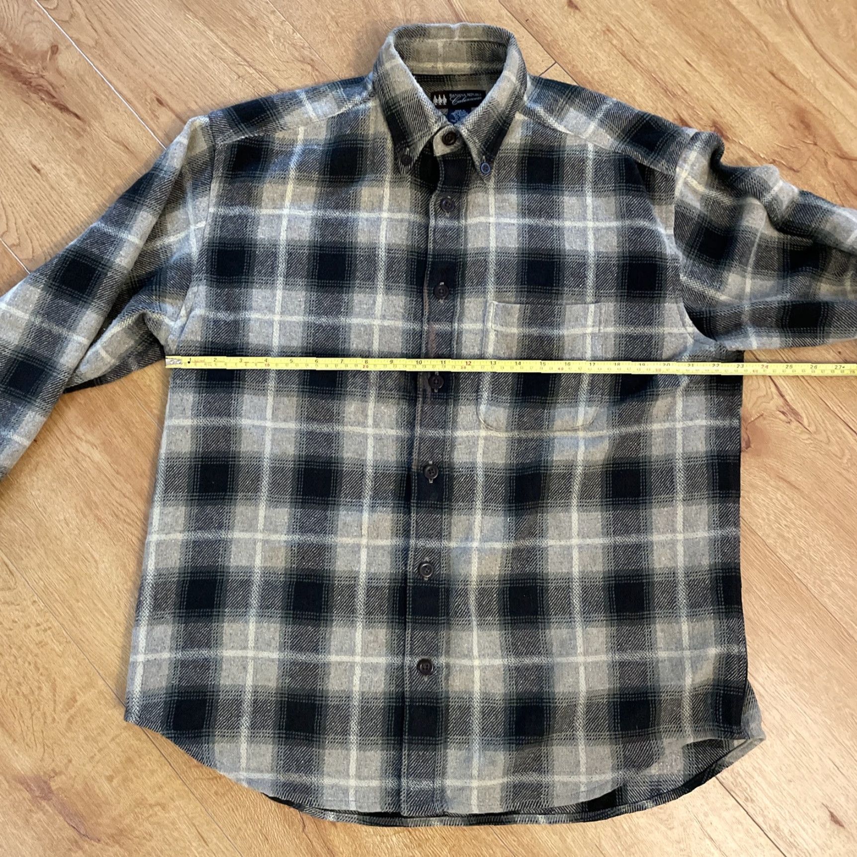 Banana Republic Banana Republic Shirt Button-Up Mens Medium Olive Gray Plaid Wool Blend Flannel Cabin Wear Vintage Good Condition Size US M / EU 48-50 / 2 - 6 Thumbnail