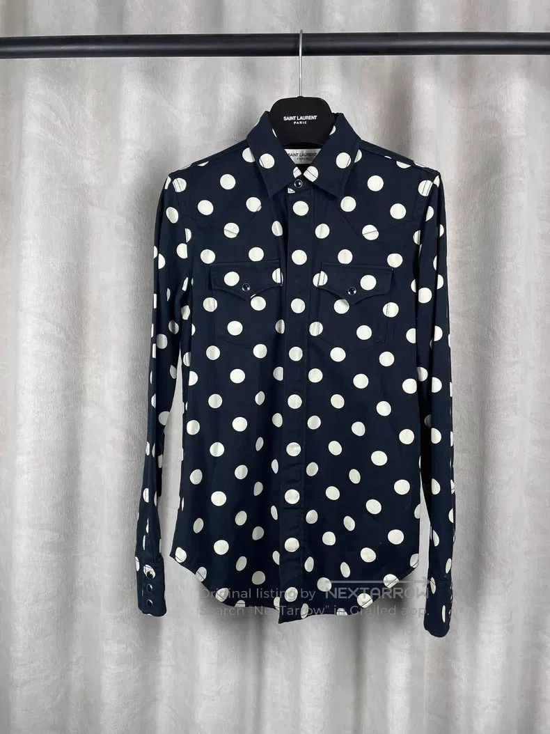 Saint Laurent Paris Saint Laurent Paris Cat Eye扣 Polka Dot Denim Shirt i Size US XS / EU 42 / 0 - 1 Thumbnail