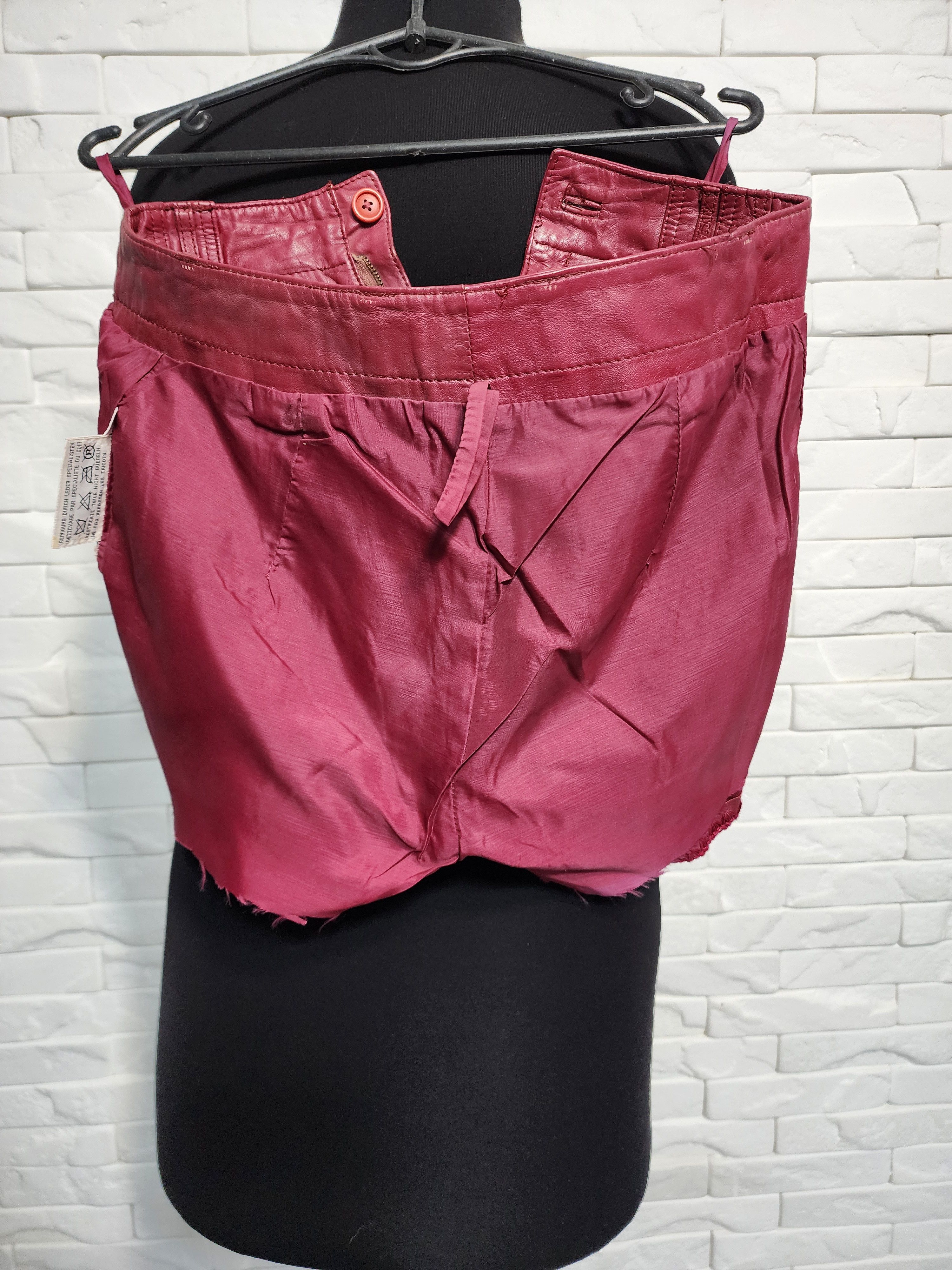 Other Red Leather Shorts: Women's Genuine Leather Pockets Size 26" / US 2 / IT 38 - 10 Thumbnail