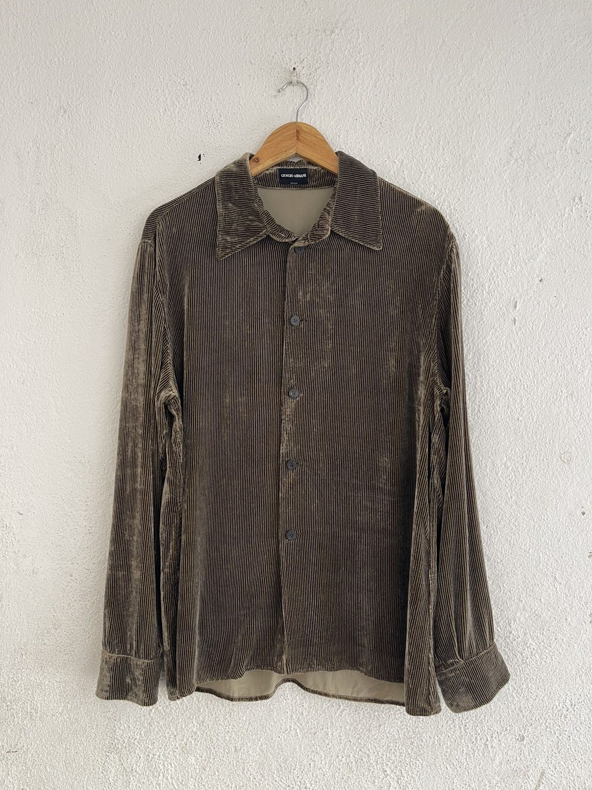 Giorgio Armani Giorgio Armani Corduroy Shimmer Button Shirt Size US L / EU 52-54 / 3 - 1 Thumbnail