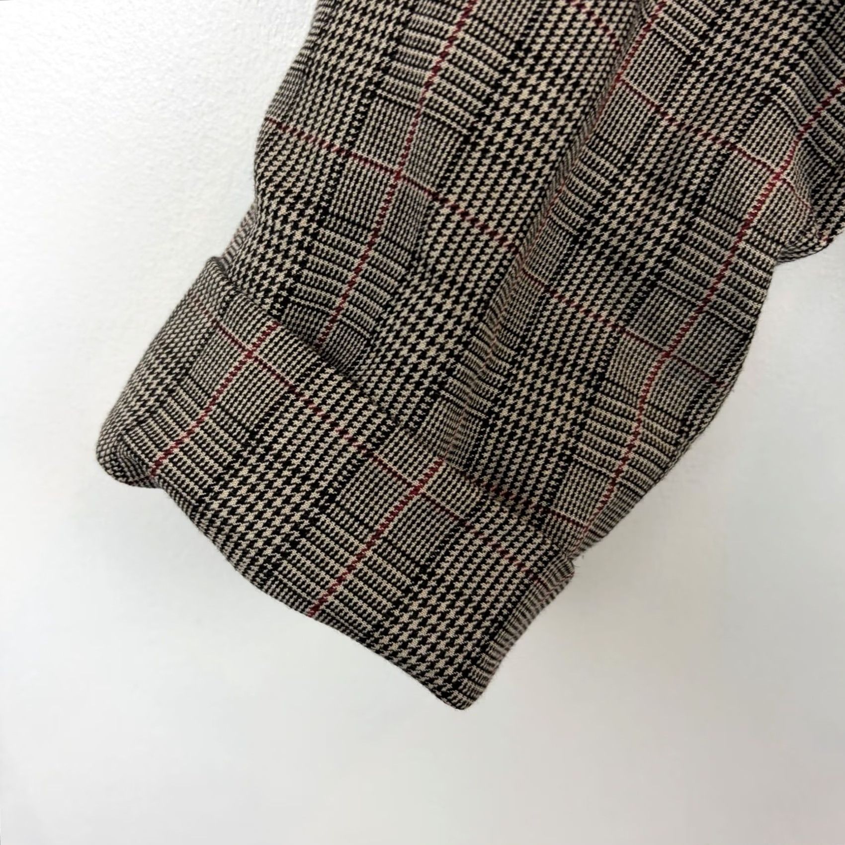 Emanuel Ungaro VINTAGE Emanuel Ungaro Jacket Womens 10 Beige Plaid Button Office Casual Wool 18" Shoulder 21" Underarms Beige Womens Jacket Size L / US 10 / IT 46 - 7 Thumbnail
