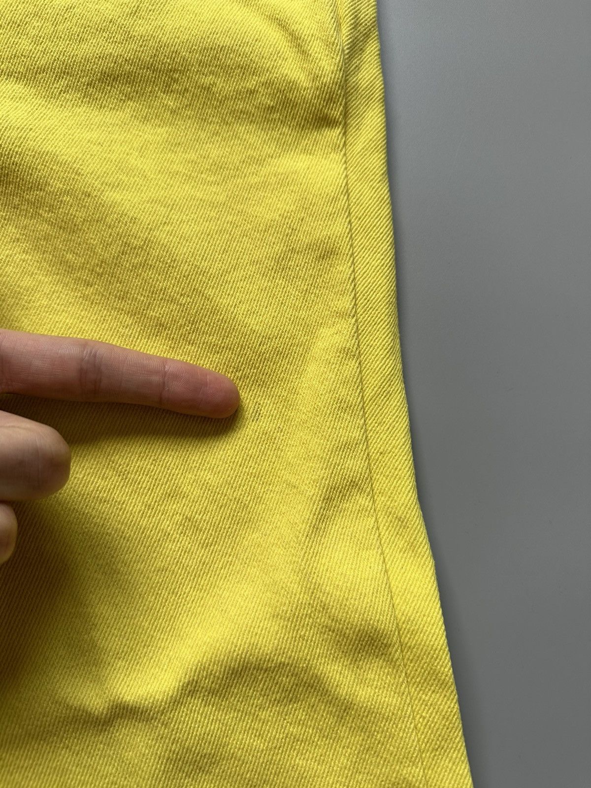 Versace Jeans Couture Vintage Y2K Versace Jeans Couture Yellow Pants Trousers 30 Size 30" / US 8 / IT 44 - 15 Thumbnail