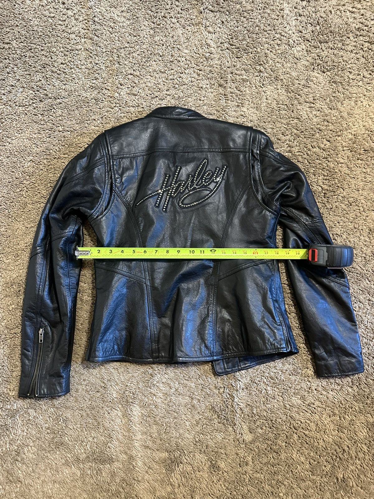 Vintage Women’s Harley-Davidson jacket 00s size small