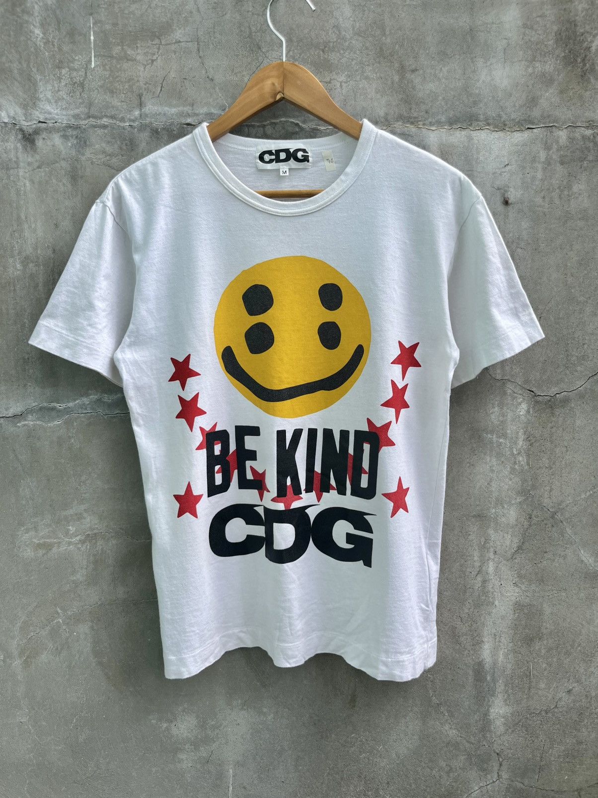 Cactus Plant Flea Market × Comme des Garcons Smiley Tee Size US M / EU 48-50 / 2 - 1 Thumbnail