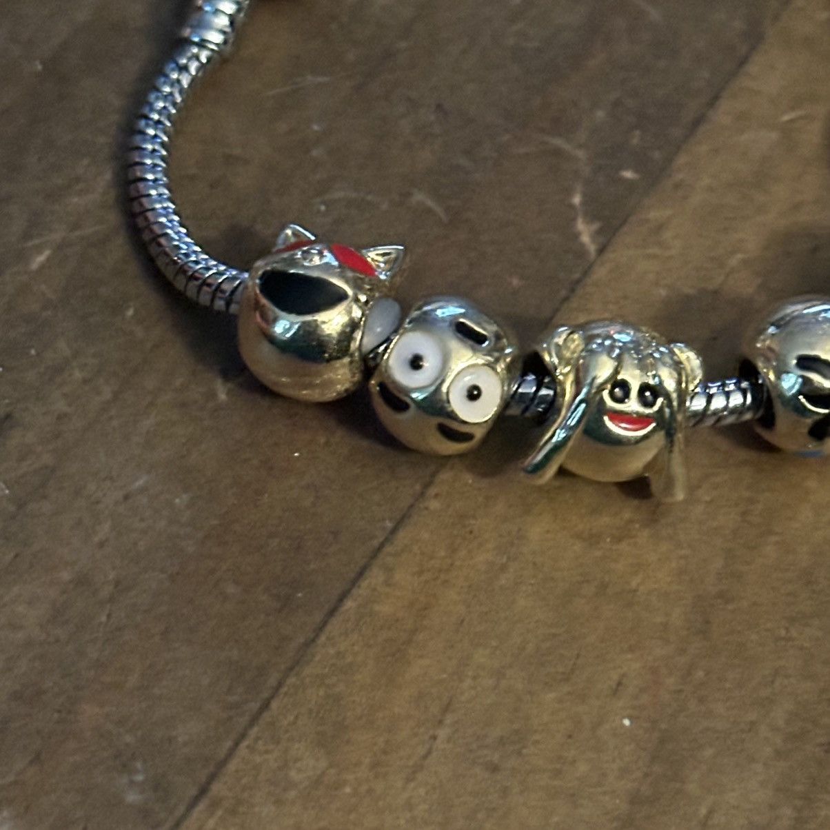 Other Two tone emoji sliding bead charm bracelet Size ONE SIZE - 6 Thumbnail
