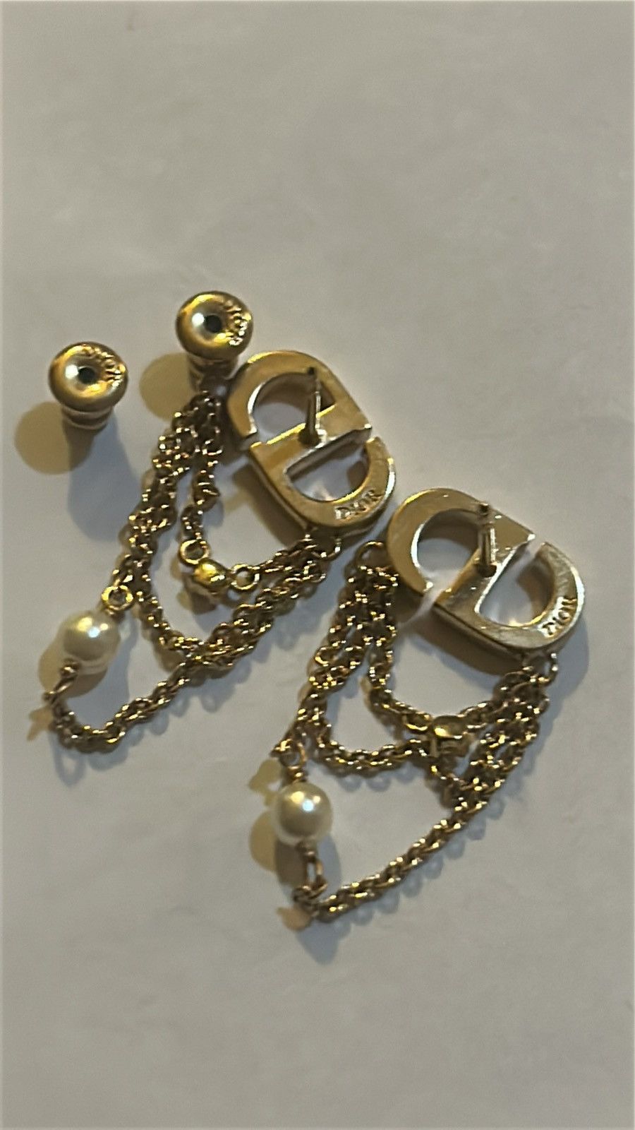 Dior Dior PETIT CD EARRINGS Gold-Finish Metal White Resin Pearl Size ONE SIZE - 8 Thumbnail