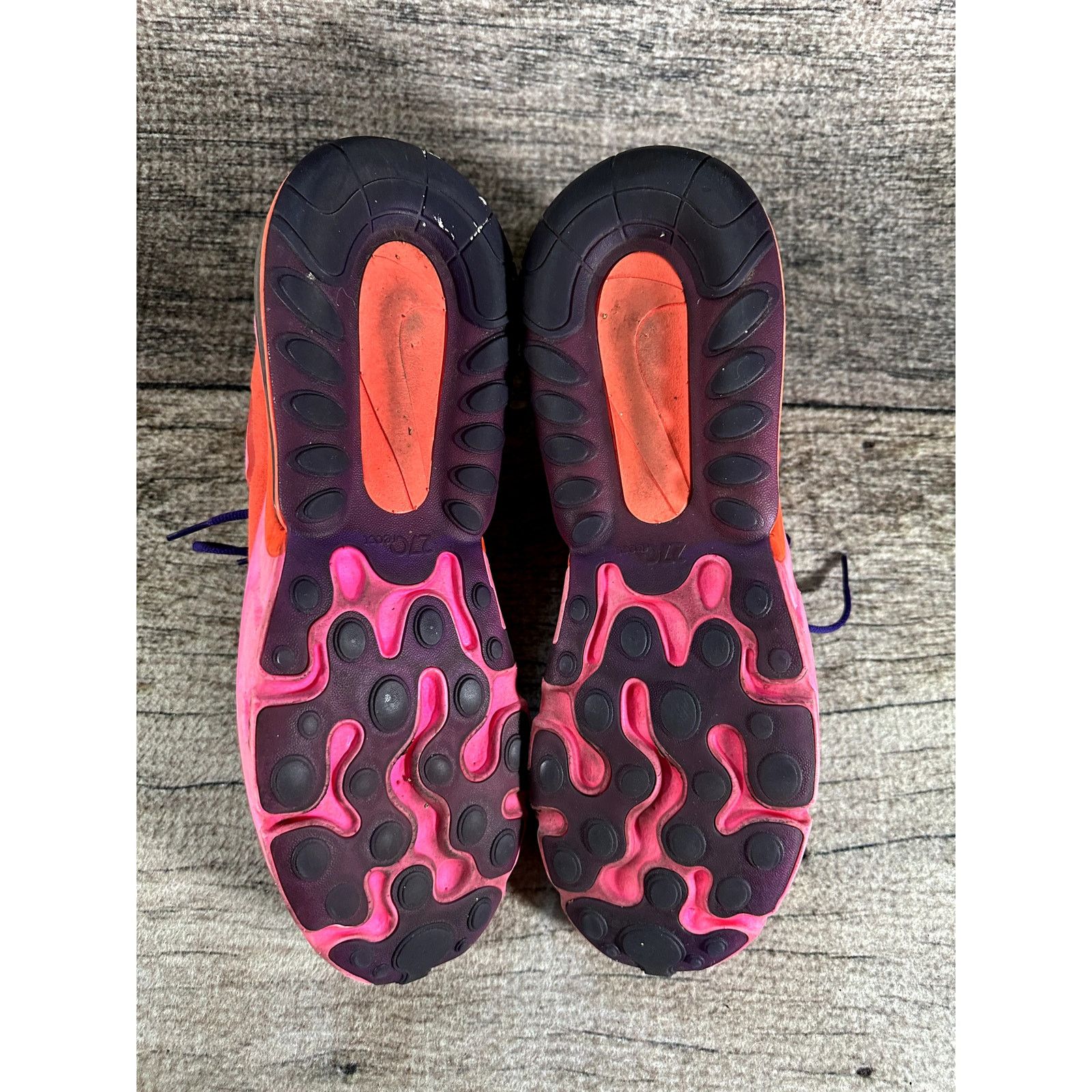 Nike Nike Air Max 270 React Electronic Men Size 13 Shoes Sneakers Size US 13 / EU 46 - 9 Thumbnail
