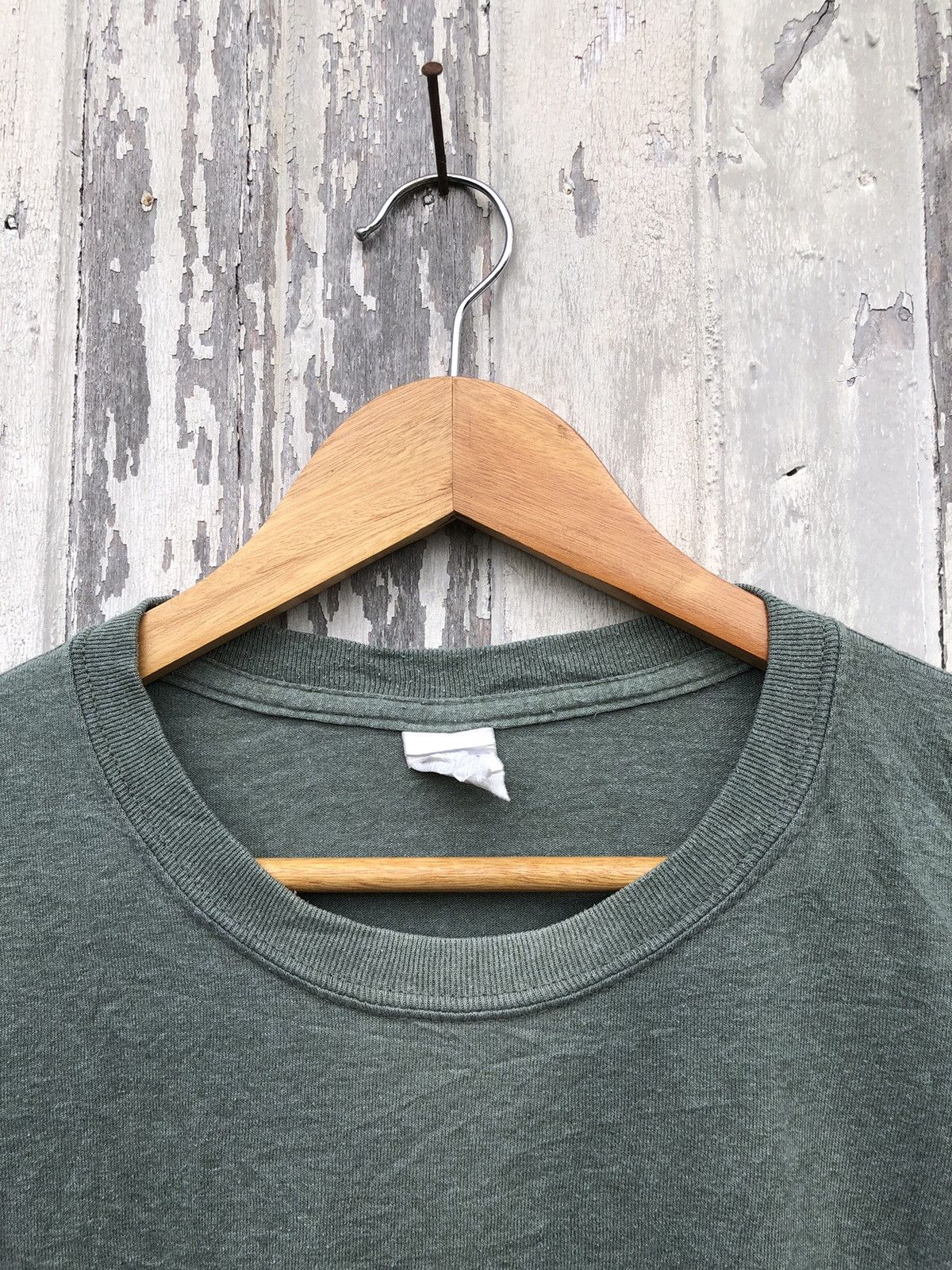 Japanese Brand × Realtree × Vintage Vintage Y2K Ford Realtree Centre Logo Tshirt Size US XL / EU 56 / 4 - 7 Thumbnail