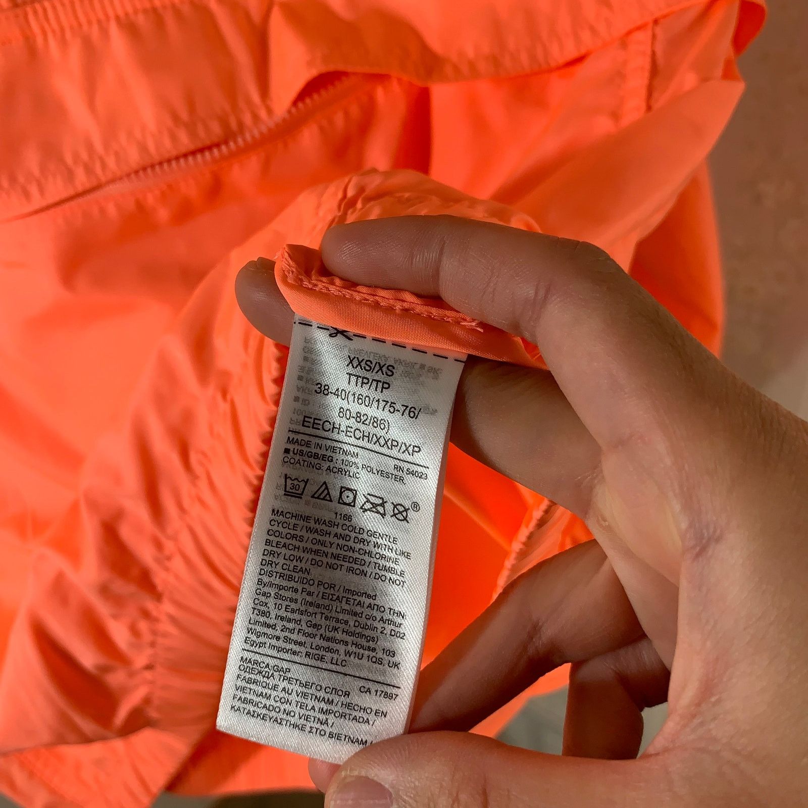 Gap GAP Water Resistant Jacket Packs Into Pocket Size XS Size XS / US 0-2 / IT 36-38 - 4 Thumbnail