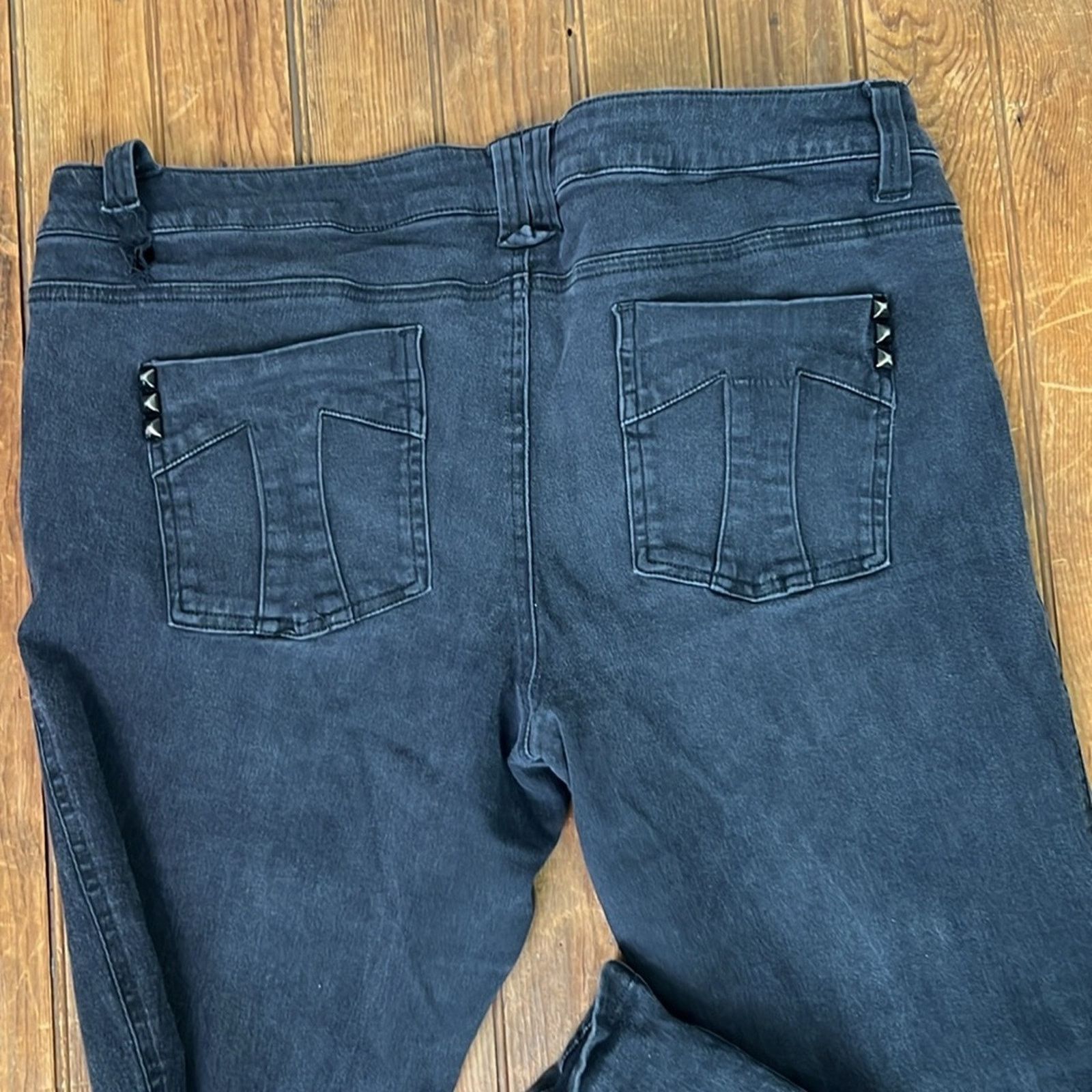 Tripp NYC Women’s Tripp NY t back skinny jean black size 15 RESUCUE Size 30" / US 8 / IT 44 - 6 Thumbnail