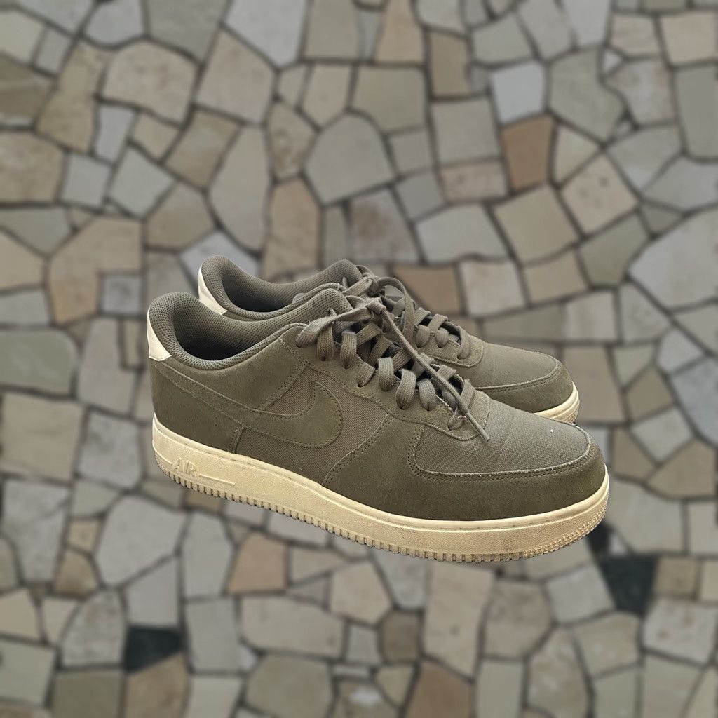 Nike Nike Air Force 1 Suede Size 11.5 Medium Olive Sail AR0265-200 Men Shoes Size US 12 / EU 45 - 1 Thumbnail