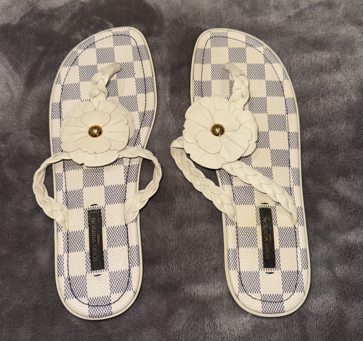 Louis Vuitton Louis Vuitton Sandals Flip Flops Damier Azur Size US 7.5 / IT 37.5 - 2 Thumbnail