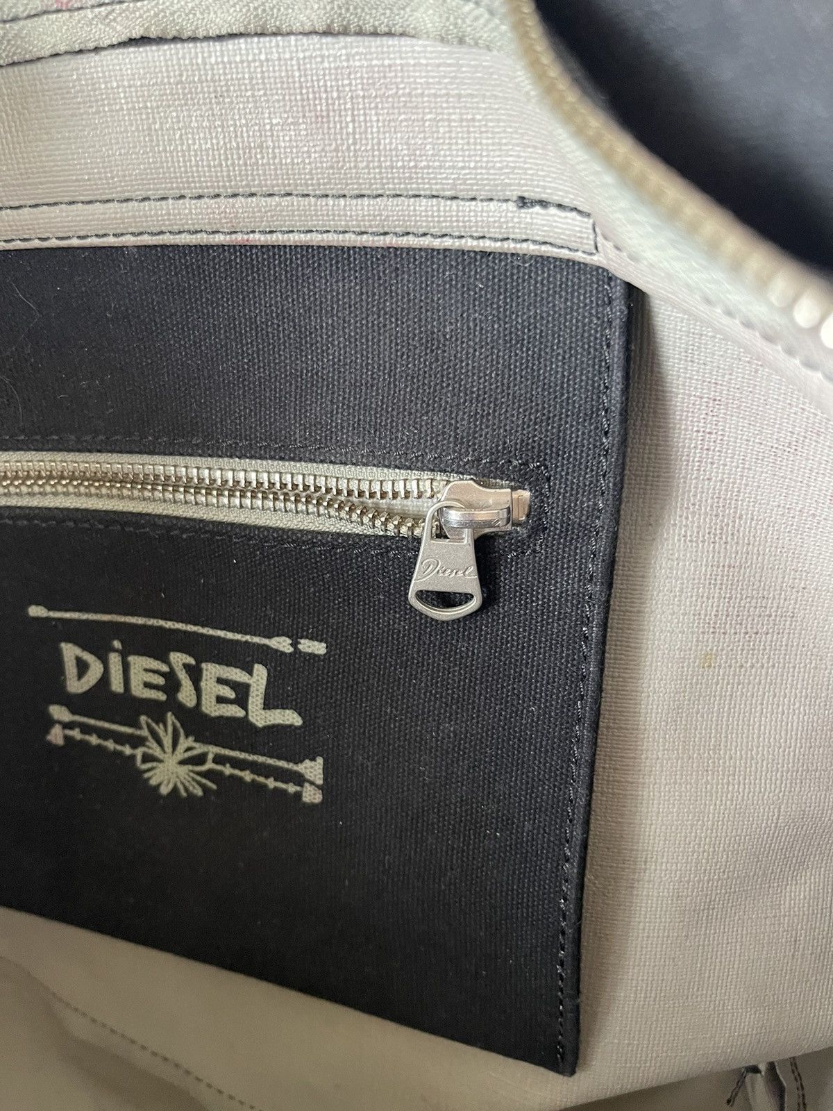 Diesel Diesel Post Lux Bag Black Canvas Punk Grunge Print Studs Zip Size ONE SIZE - 11 Thumbnail