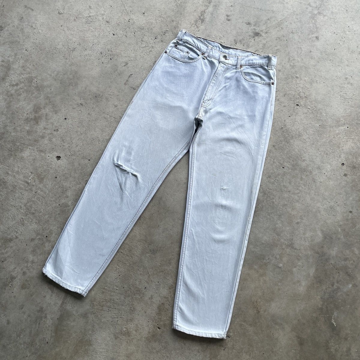 Levi's Vintage Clothing Vintage Levi’s LightWash Distressed Denim Faded Jeans Pants Size US 31 - 2 Thumbnail
