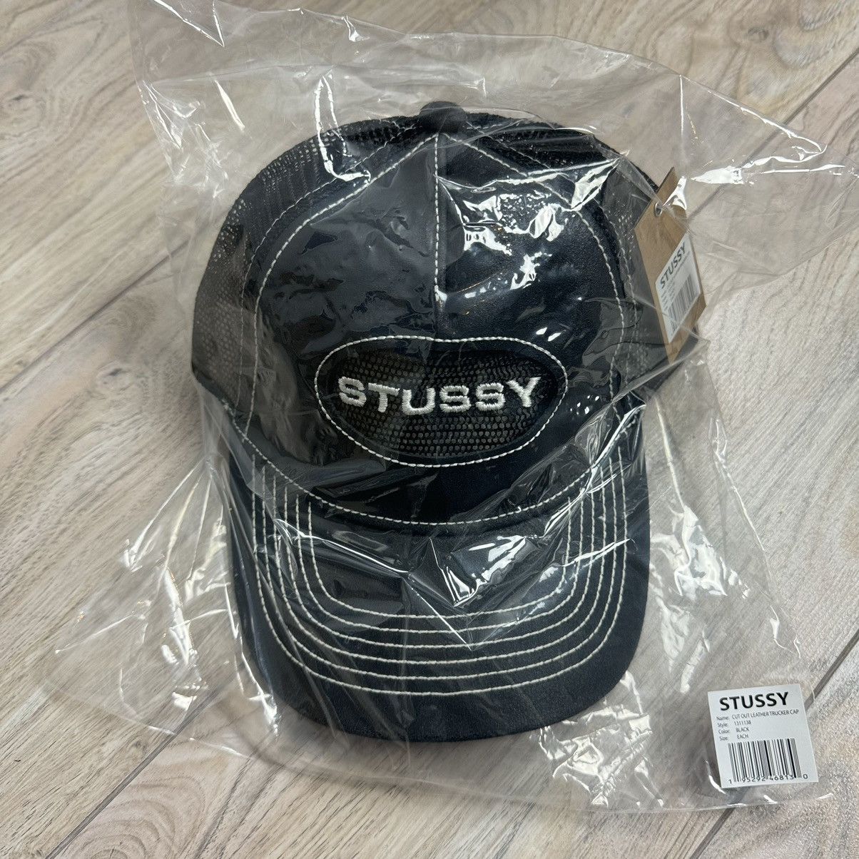 Hypebeast Stussy Low Pro Trucker Cut-Out Snapback Black Leather Hat Size ONE SIZE - 4 Thumbnail