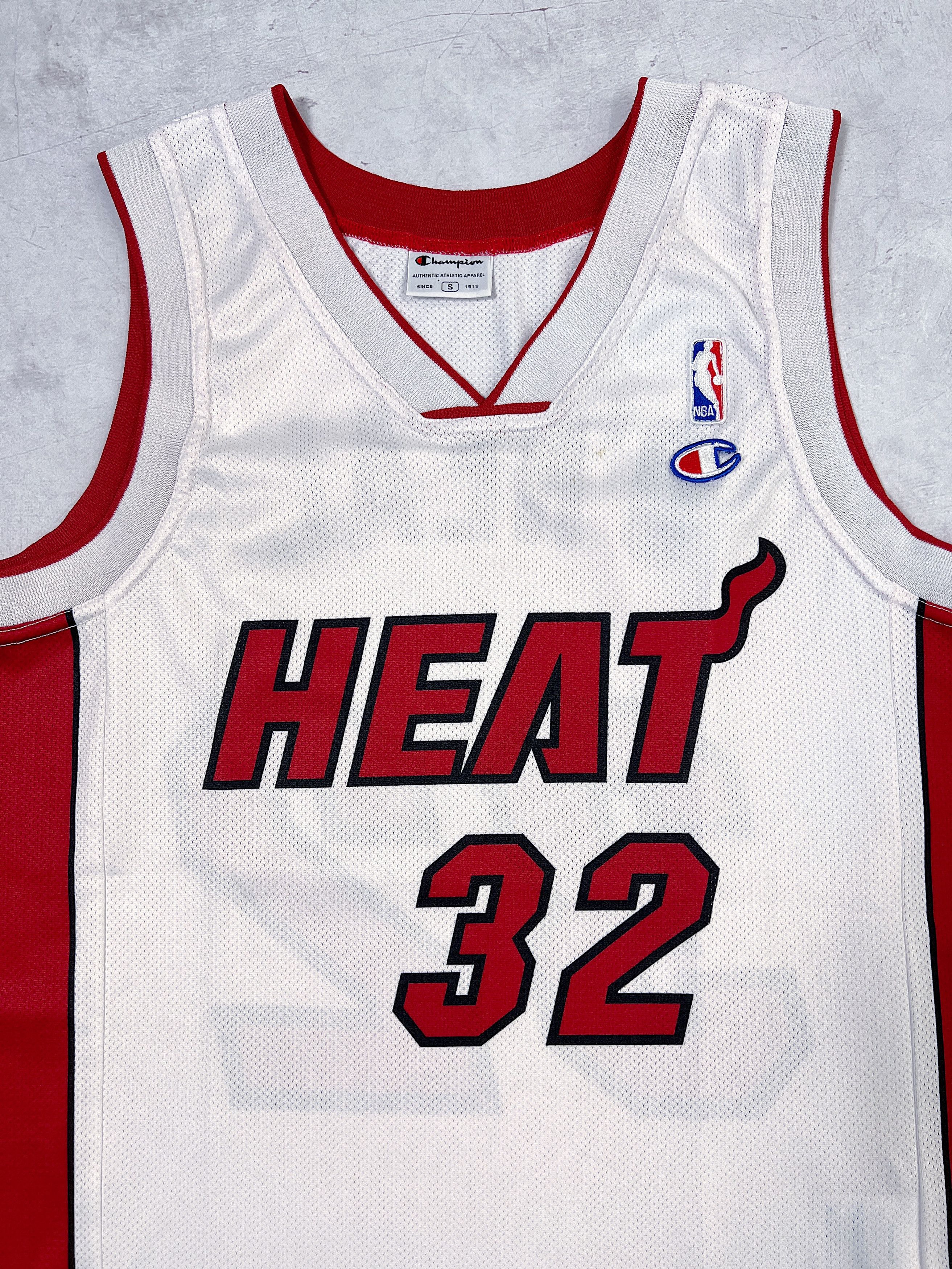 Champion × NBA × Vintage Vintage Miami Heat NBA Jersey #32 O'Neal Size US S / EU 44-46 / 1 - 2 Thumbnail