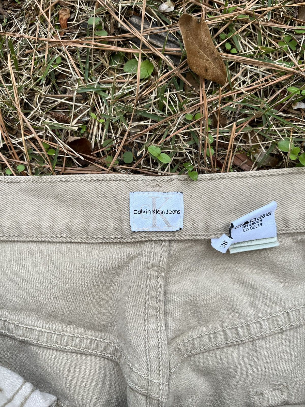 Calvin Klein Calvin Klein Beige Jeans Size US 38 / EU 54 - 3 Thumbnail