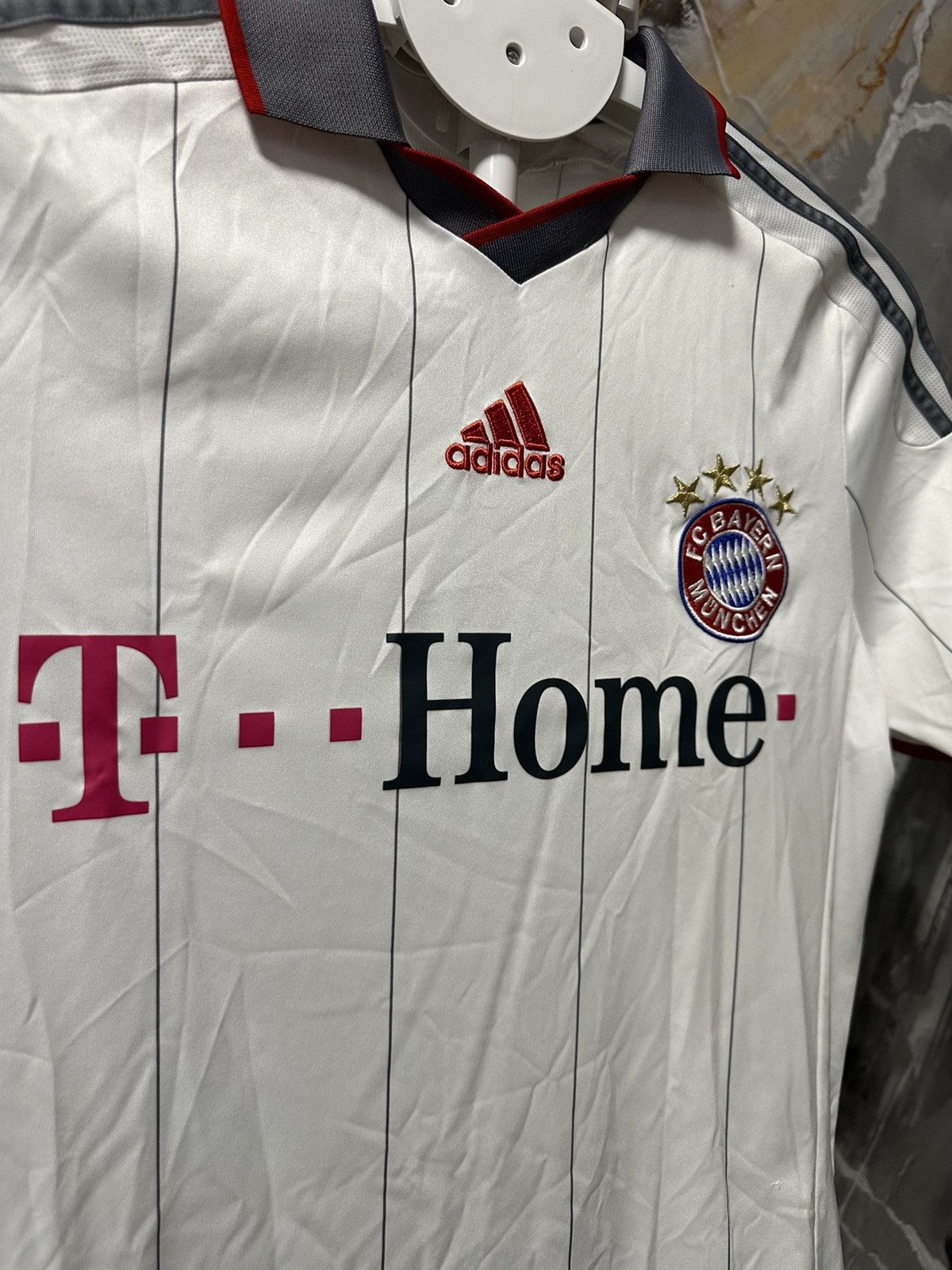 Adidas FC Bayern Monachium 2009/10 Home Jersey T-moblie Munich Size US S / EU 44-46 / 1 - 2 Thumbnail