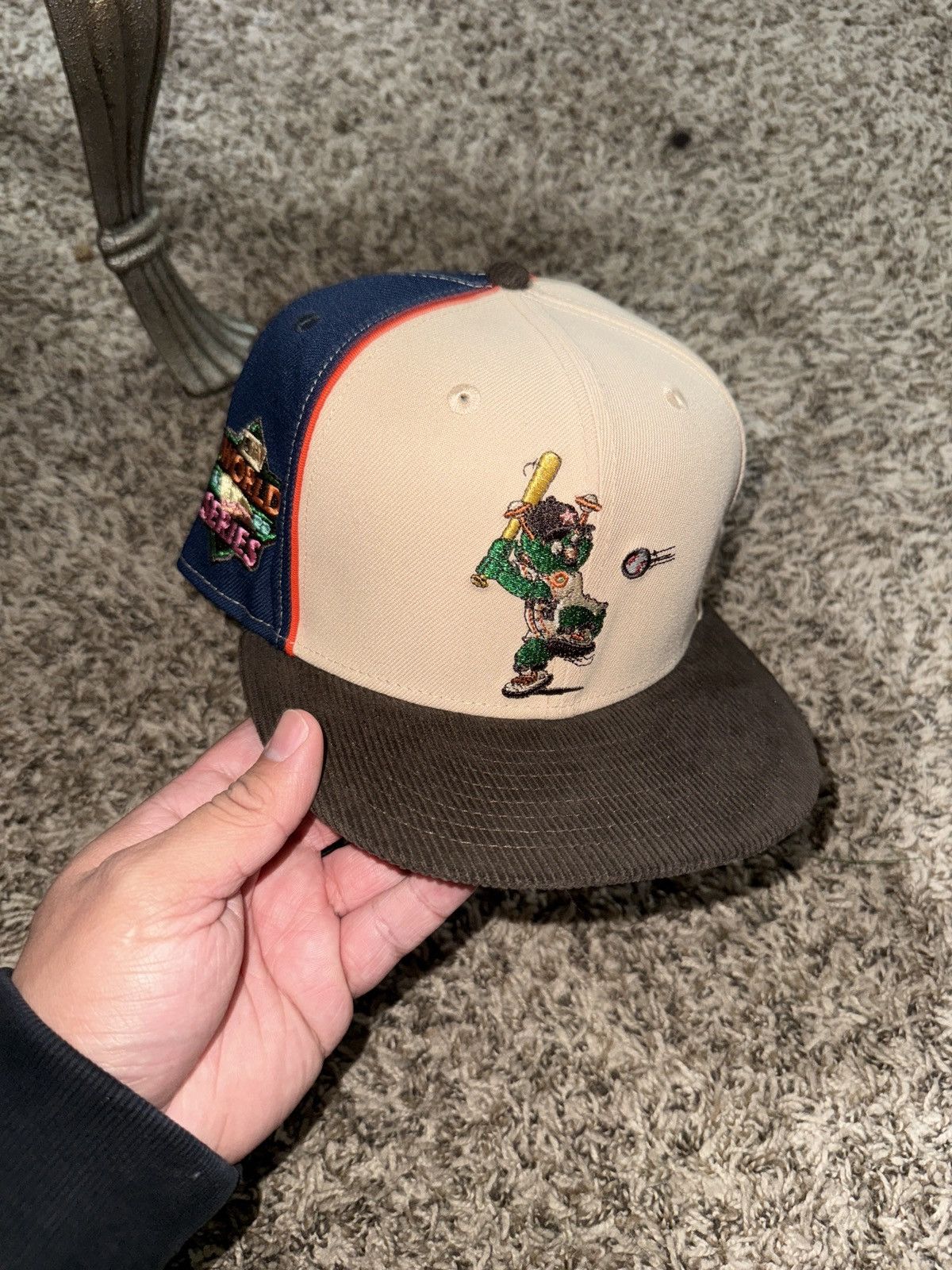 MyFitteds × New Era Houston astro’s mascot Fitted (Orbit) Size ONE SIZE - 2 Thumbnail