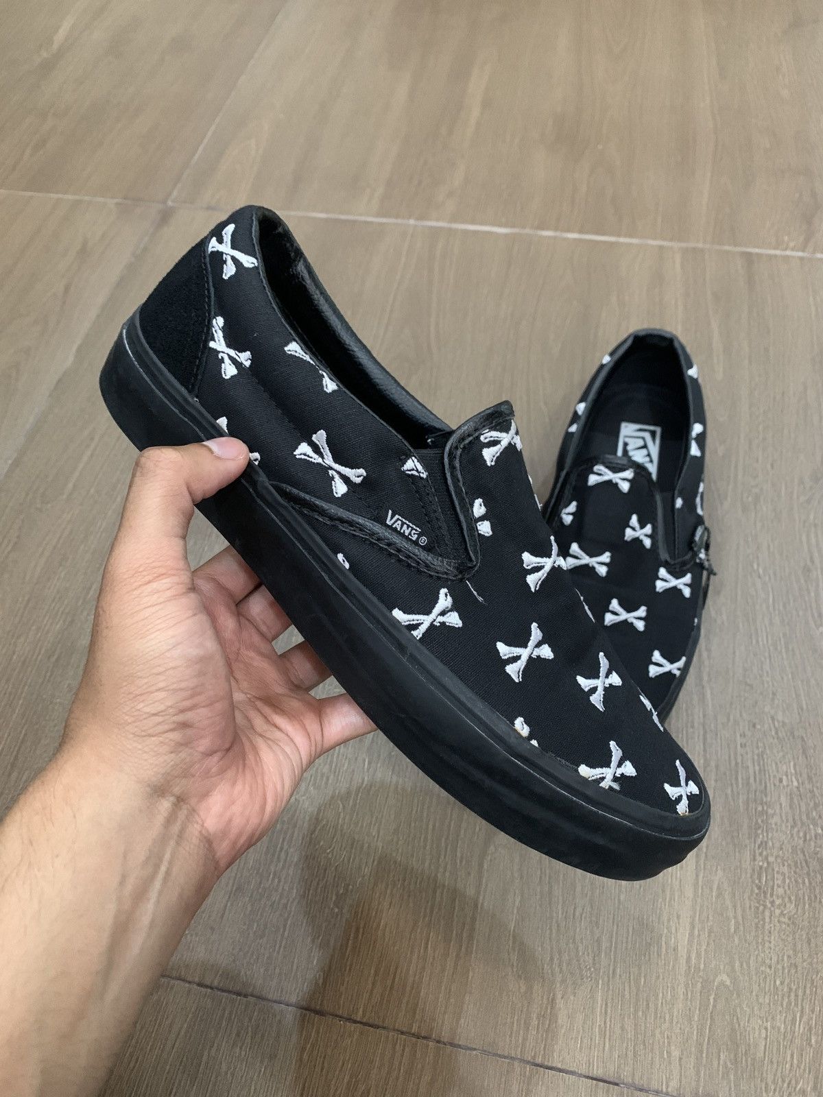 Syndicate × Vans × Wtaps Vans Slip On X WTAPS Crossbone Size US 9.5 / EU 42-43 - 4 Thumbnail