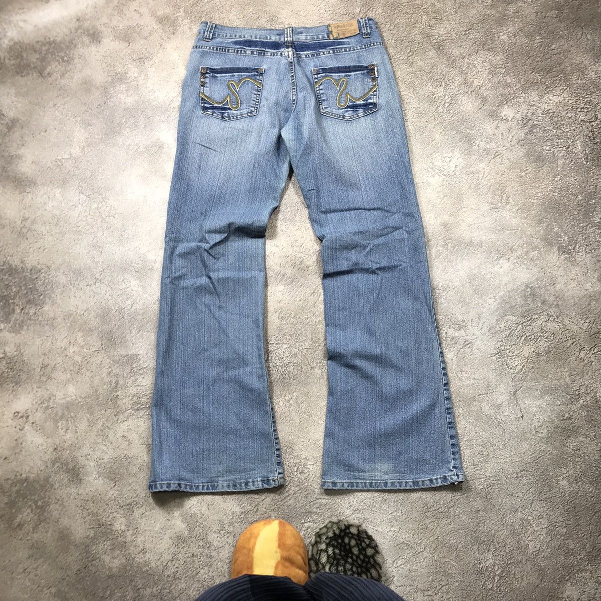 Vintage Vintage Y2K Distressed Flared Jeans Grunge Baggy Graphic 32 Size 32" / US 10 / IT 46 - 3 Thumbnail