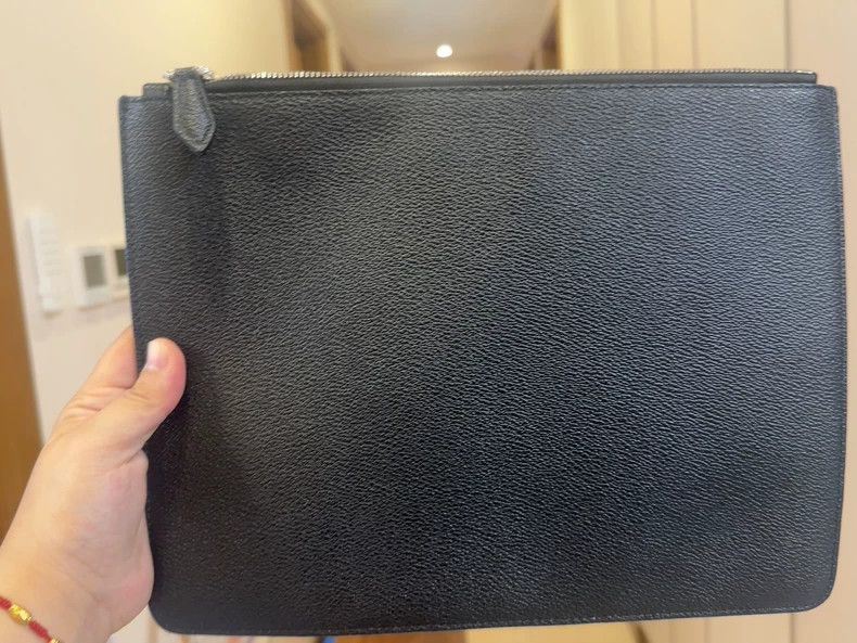Givenchy Givenchy Shark clutch purse Size ONE SIZE - 3 Thumbnail