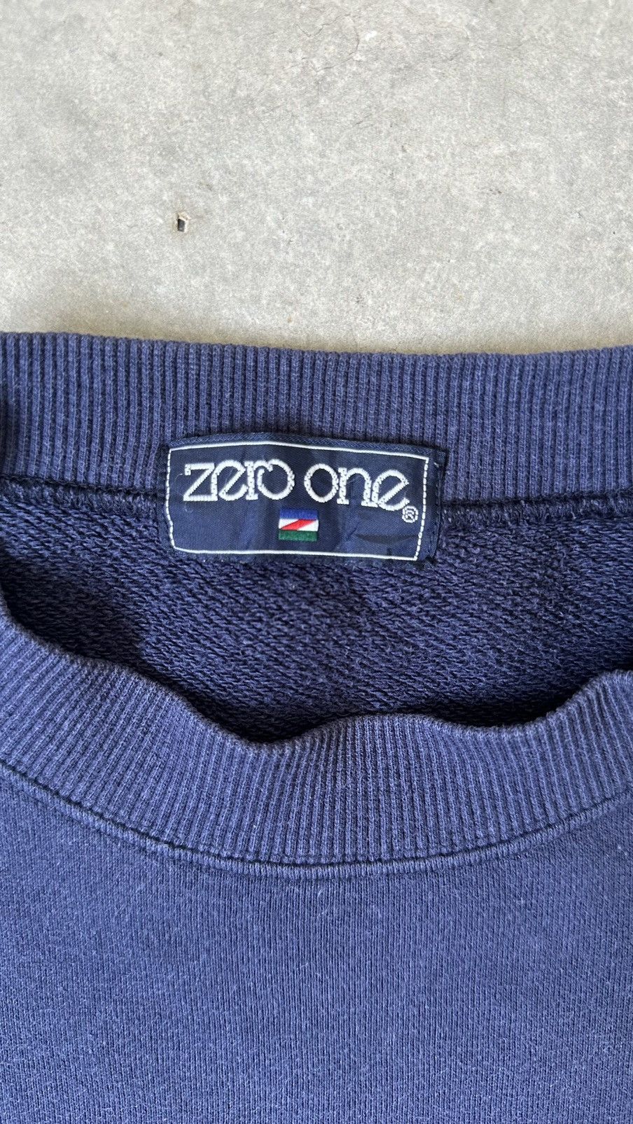 Vintage VINTAGE ZERO ONE HOLIDAY BEAR SWEATSHIRT Size US L / EU 52-54 / 3 - 4 Thumbnail
