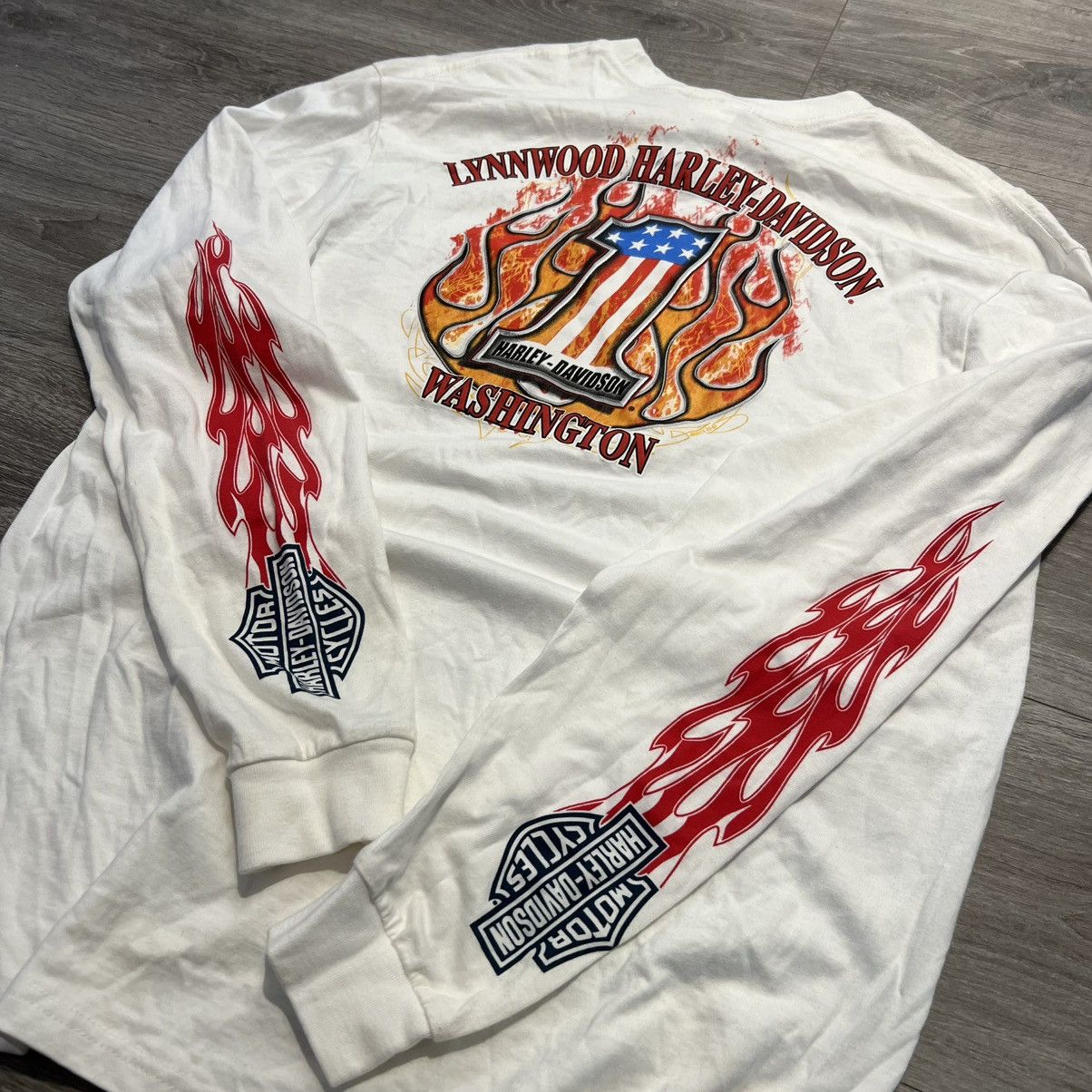 Vintage Harley Davidson flames shirt vintage y2k Size US L / EU 52-54 / 3 - 1 Thumbnail