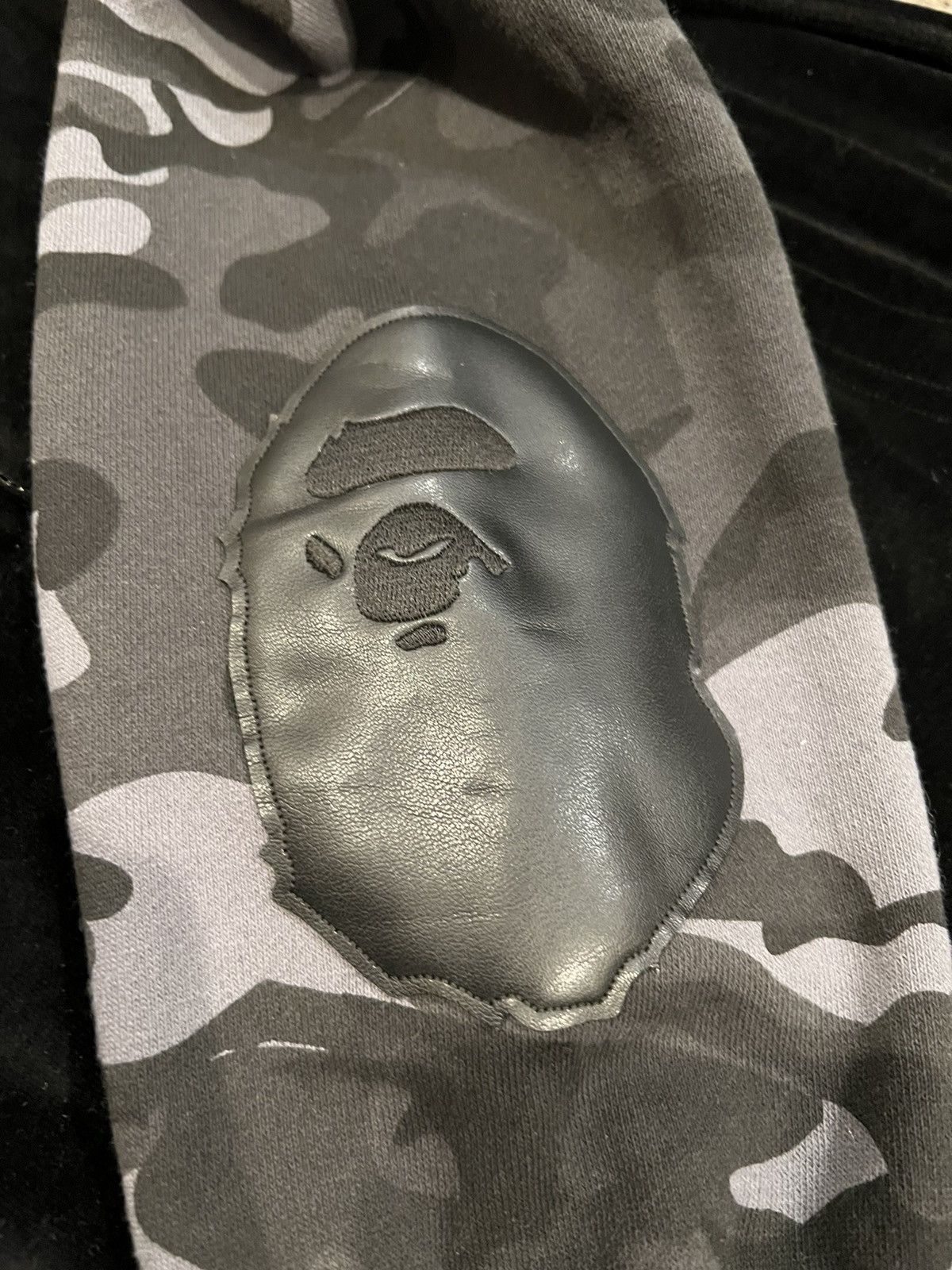Bape × Mastermind Japan A Bathing Ape x Mastermind Japan Skull Full Zip Shark Hoodie Size US L / EU 52-54 / 3 - 6 Thumbnail