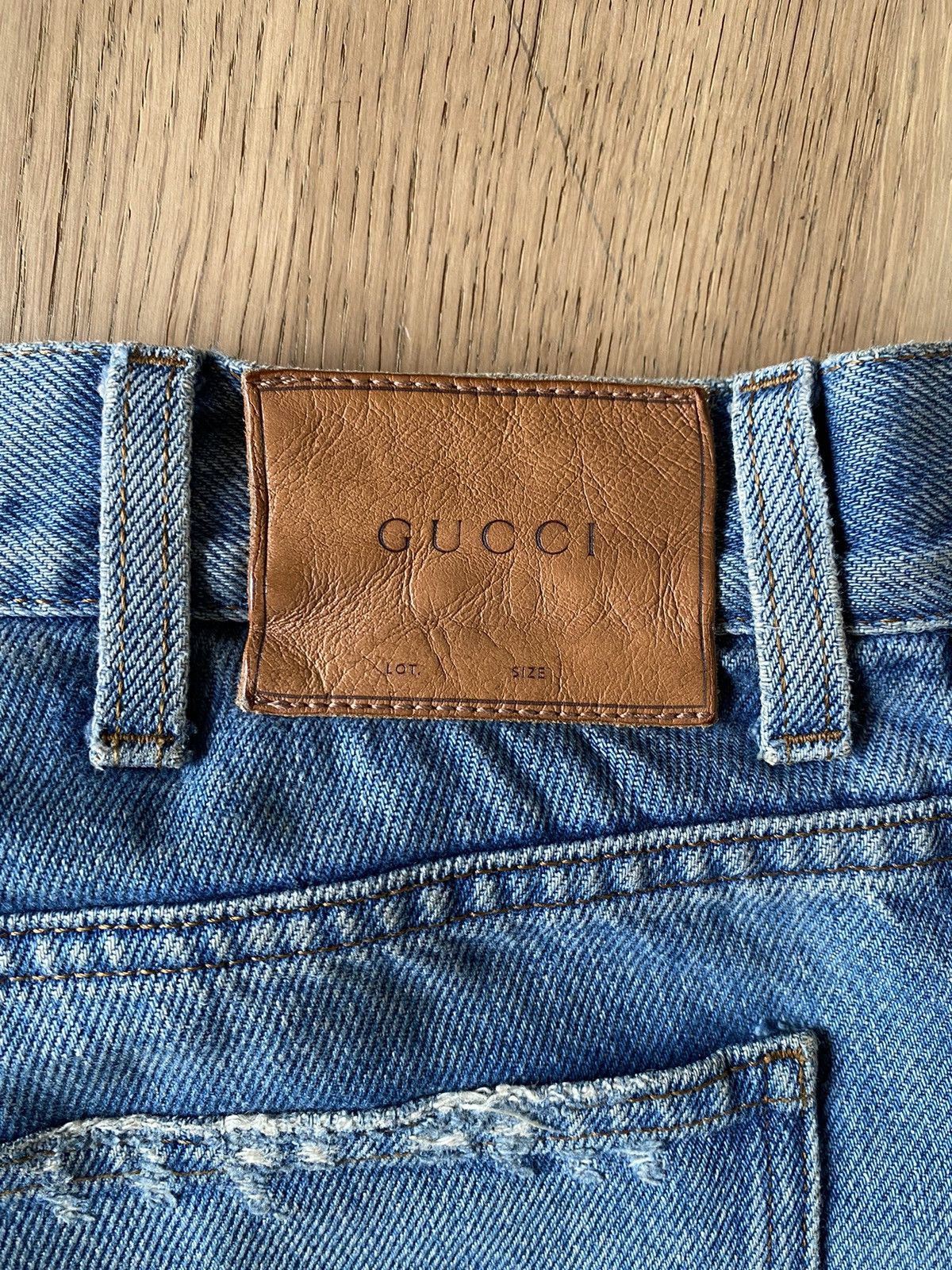 Gucci Butterfly Embroidered Size US 33 - 3 Thumbnail