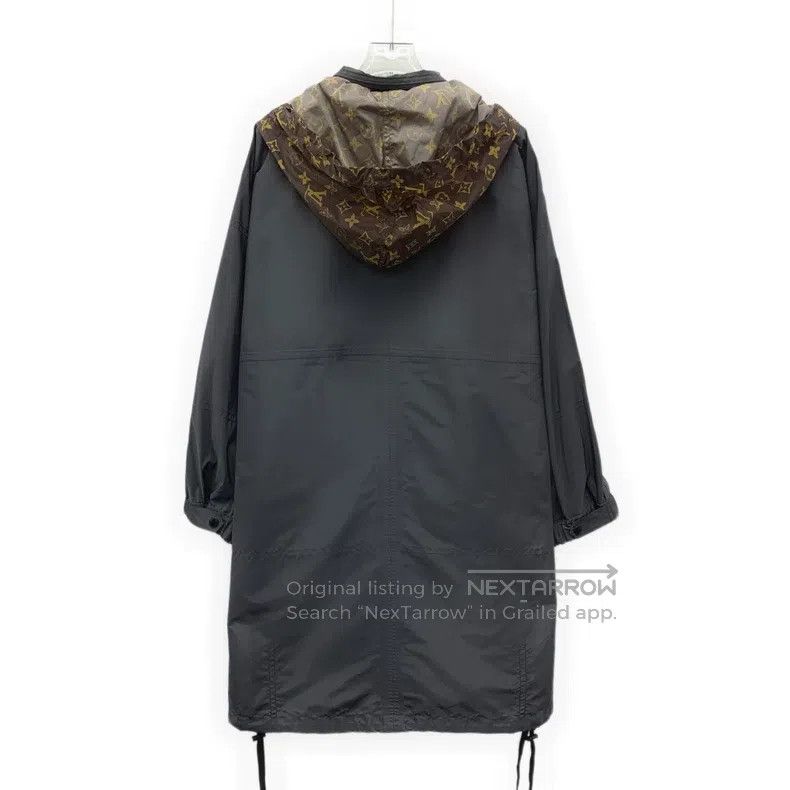 Louis Vuitton Louis Vuitton Grey hooded cotton long-sleeve zip-up trench Size XXS / US 00 / IT 34 - 2 Thumbnail