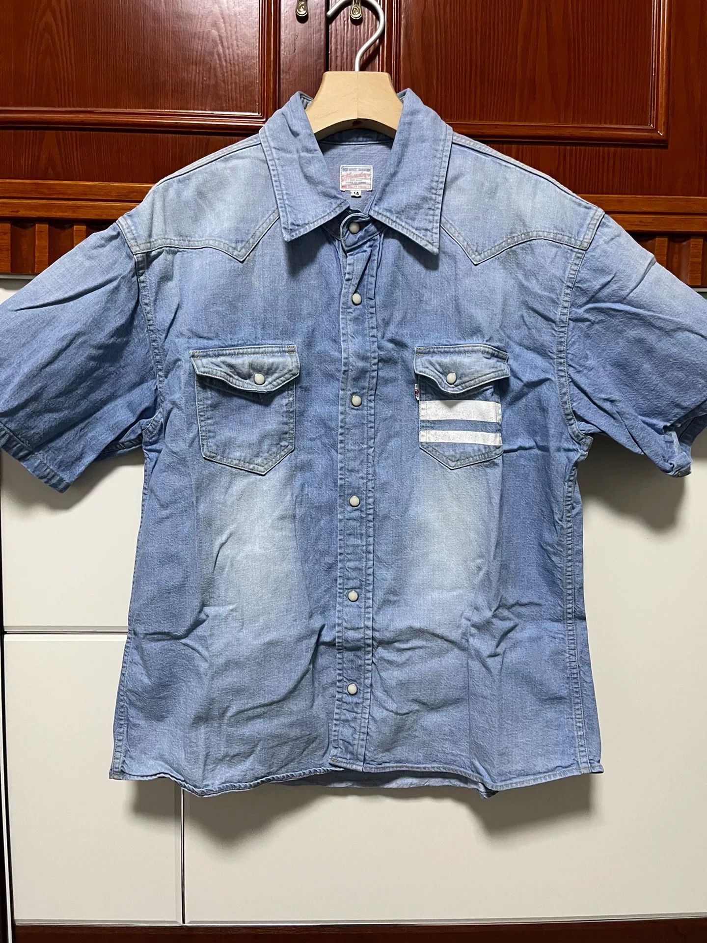 Momotaro Jeans MOMOTARO Short-Sleeve Denim Shirt Jacket Size US S / EU 44-46 / 1 - 1 Thumbnail