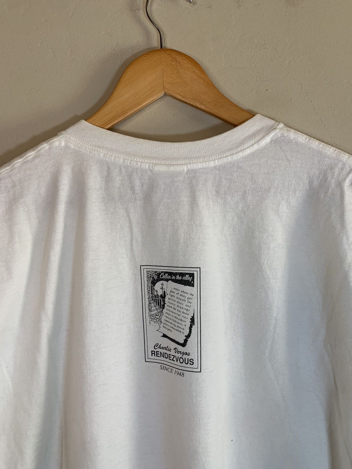 Vintage RARE* Vintage Charlie Vergos BBQ Rib Rendevous Memphis Shirt Size US XL / EU 56 / 4 - 4 Thumbnail