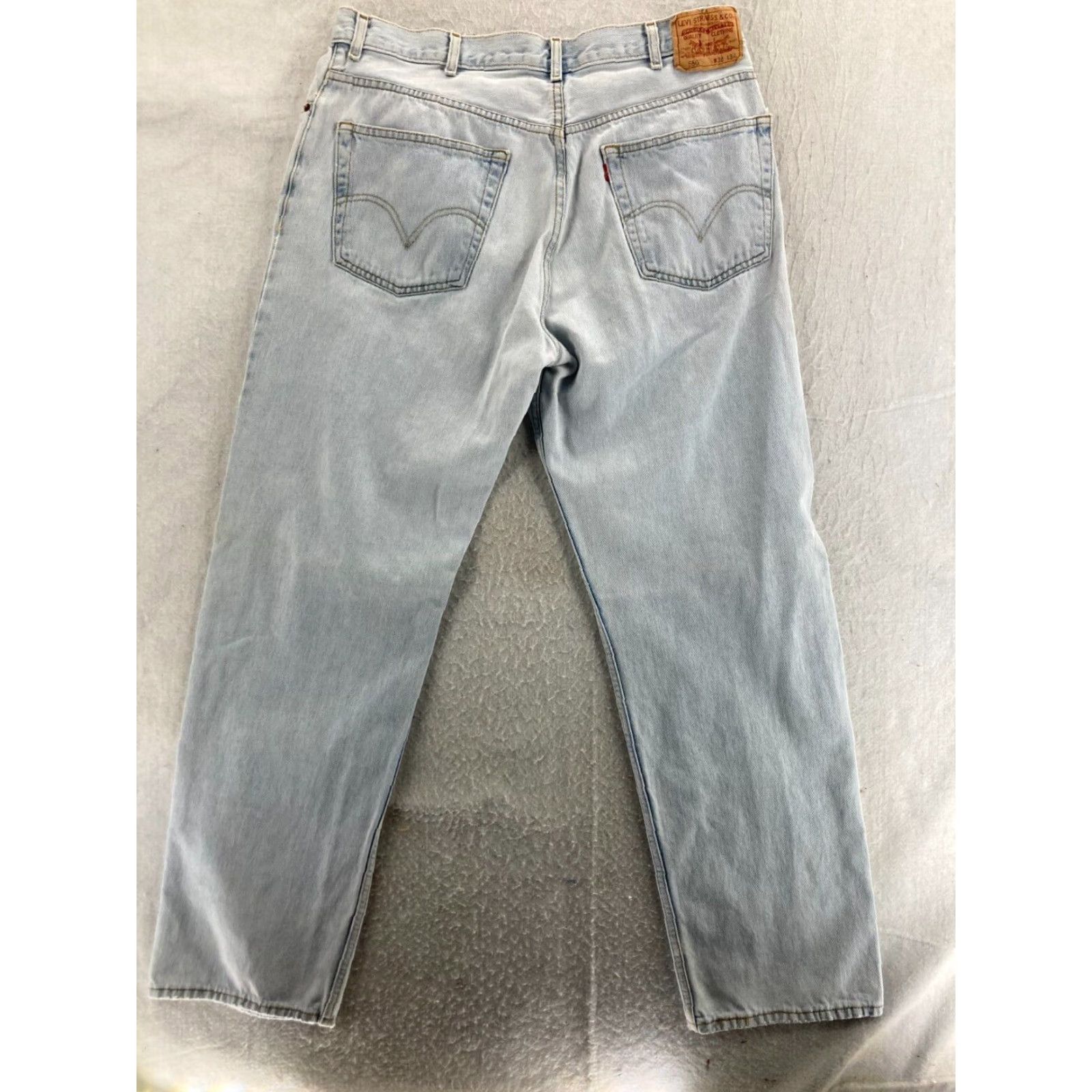 Levi's VINTAGE Levi's 550 Jeans Mens 38X34 High Rise Relaxed Fit 100% Cotton Denim Blue 80s 90s Grunge Jeans Mens Size US 38 / EU 54 - 5 Thumbnail