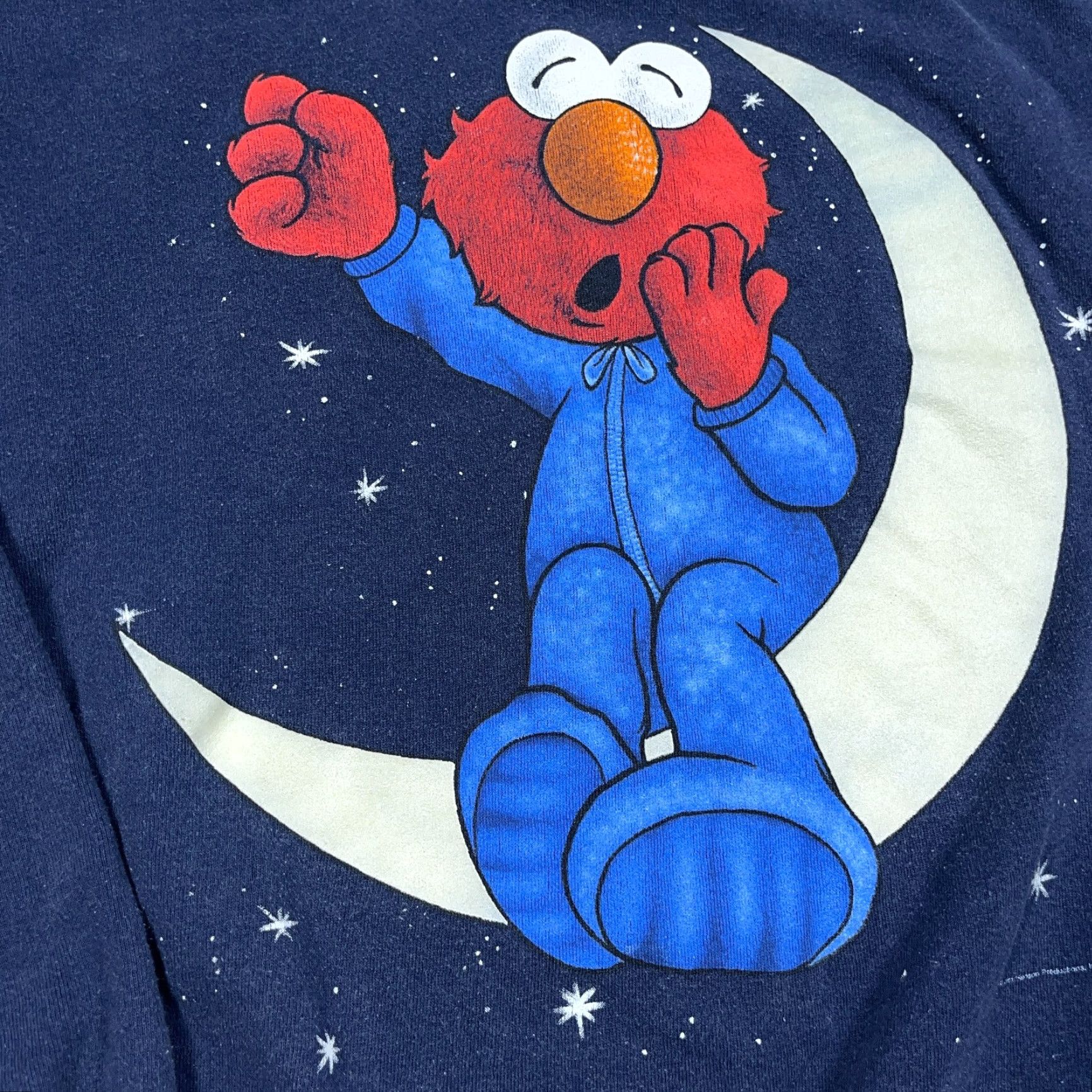Vintage Vintage Sesame Street Elmo Sweatshirt Adult XL Crewneck 90s Sleeping Moon RARE Size US XL / EU 56 / 4 - 4 Thumbnail