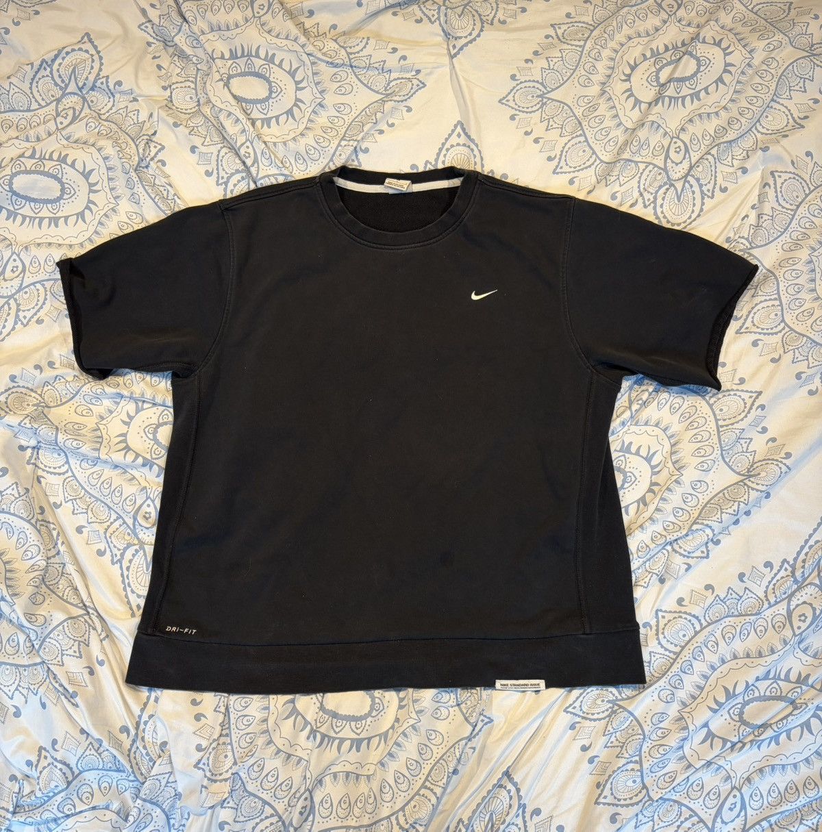 Nike Nike Sweater Shirt Large Size US L / EU 52-54 / 3 - 1 Thumbnail