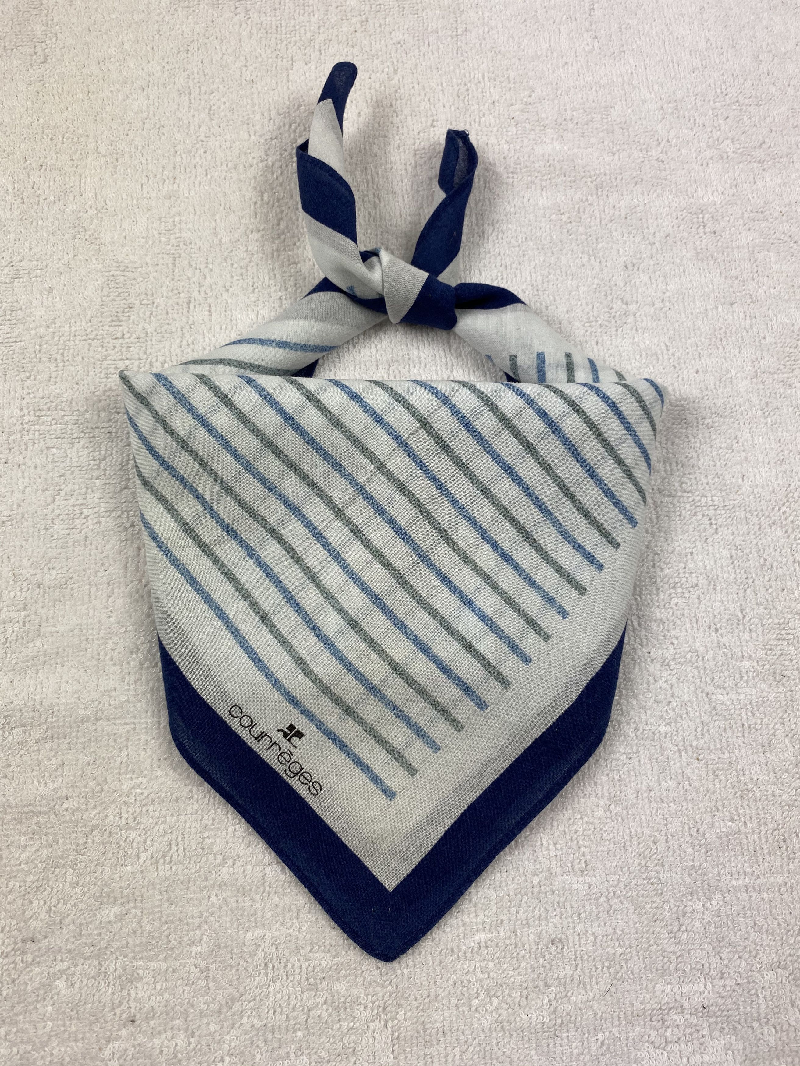 Courreges × Vintage Courreges Handkerchief / Bandana / Neckerchief Size ONE SIZE - 1 Thumbnail