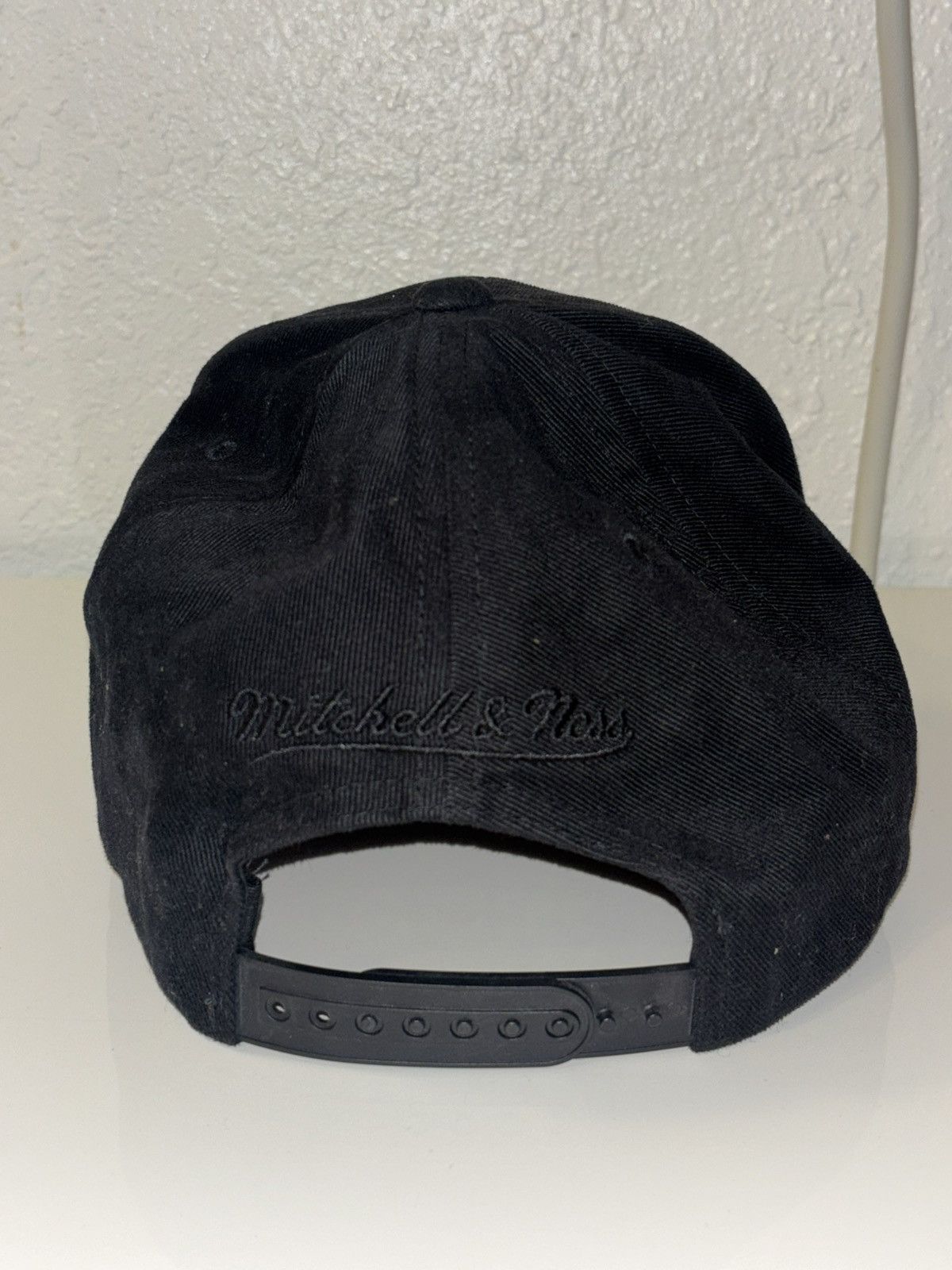 NBA Black Los Angeles Lakers Hat Size ONE SIZE - 2 Thumbnail