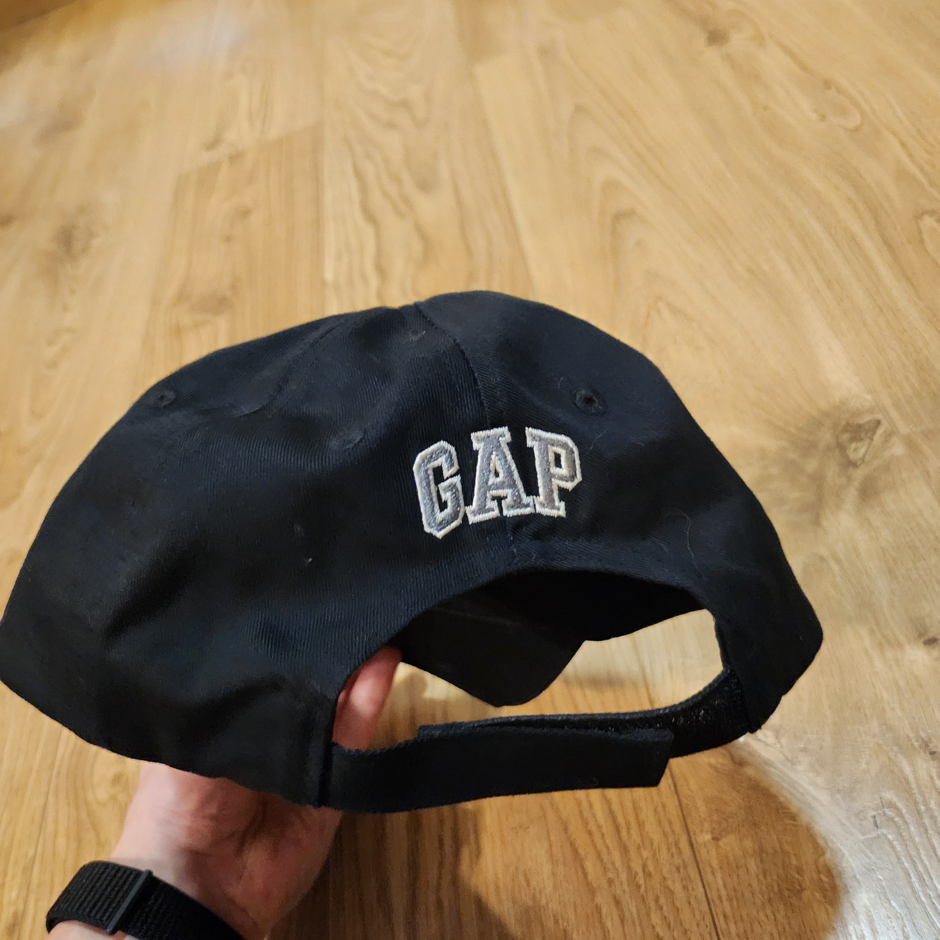 Gap × Yeezy Yeezy x Gap Flame cap NEW Size ONE SIZE - 4 Thumbnail