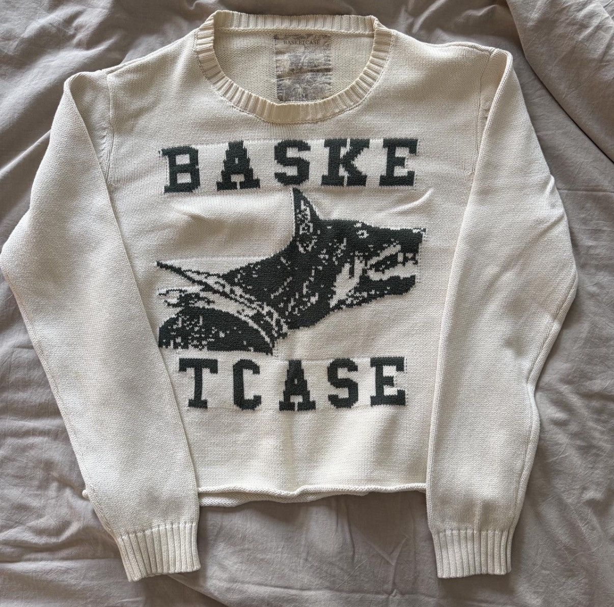 トップス BASKETCASE GALLERY RAWCOLLEGEKNITSWEATER Basketcase - Raw College Knit Sweater | HBX