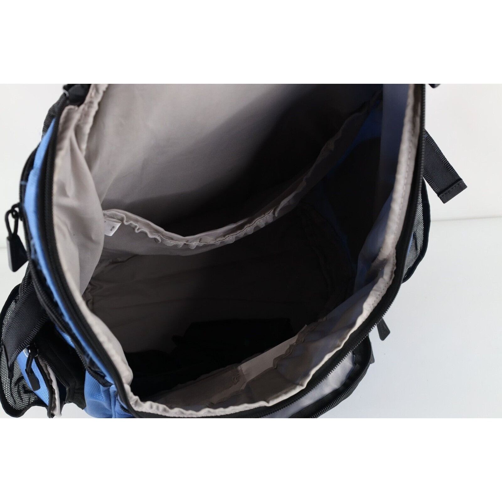 Speedo × Vintage Vintage Speedo Distressed Large Backpack Book Bag Size ONE SIZE - 14 Thumbnail