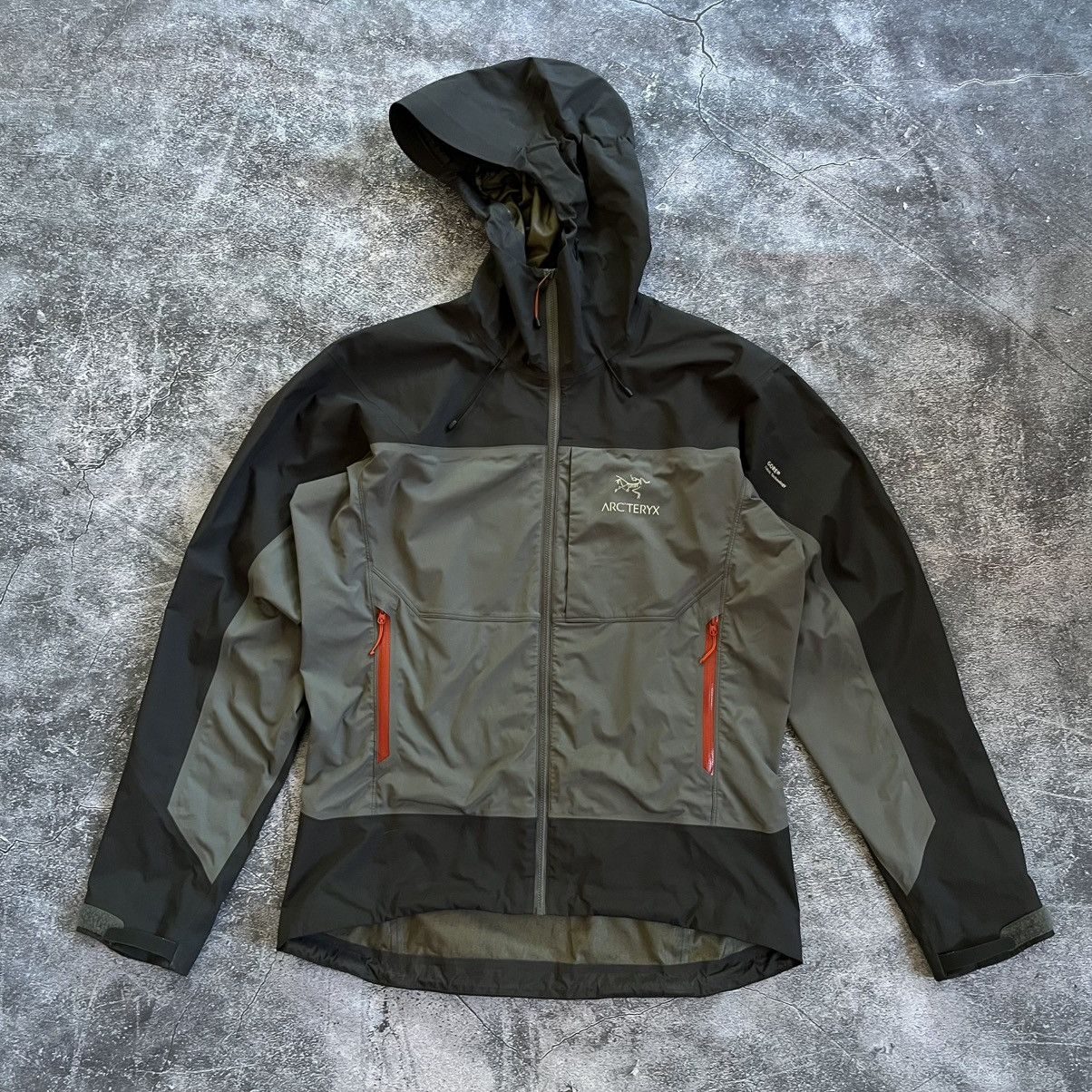Arc'teryx × Palace Palace x Arc'teryx Alpha SV Jacket Grey | Grailed