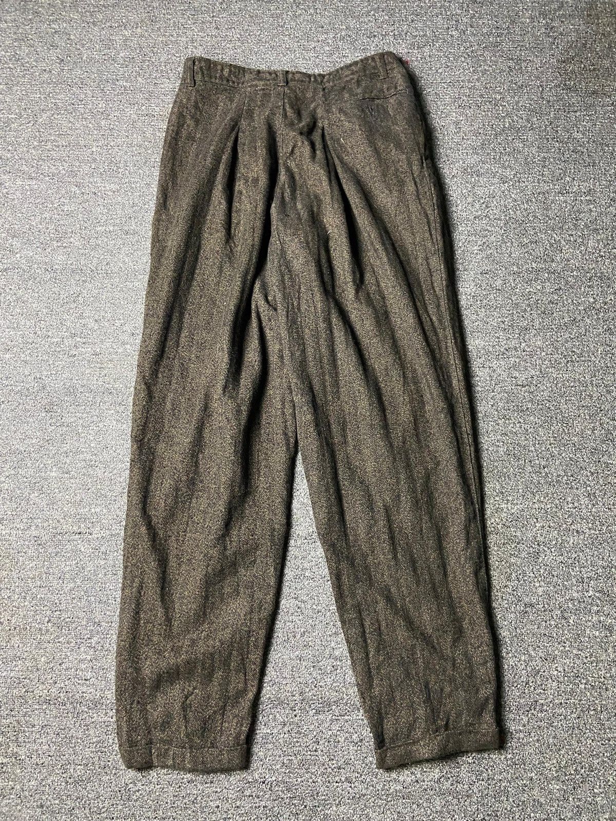 Edwin Edwin High Waist Fold Pleat Relaxed Pants (148) Size US 27 - 2 Thumbnail