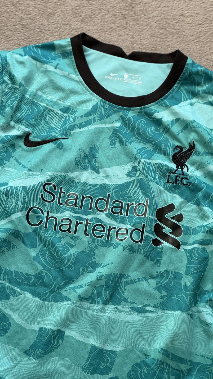 Nike Liverpool away 20/21 jersey sportswear blokecore football Size US L / EU 52-54 / 3 - 4 Thumbnail