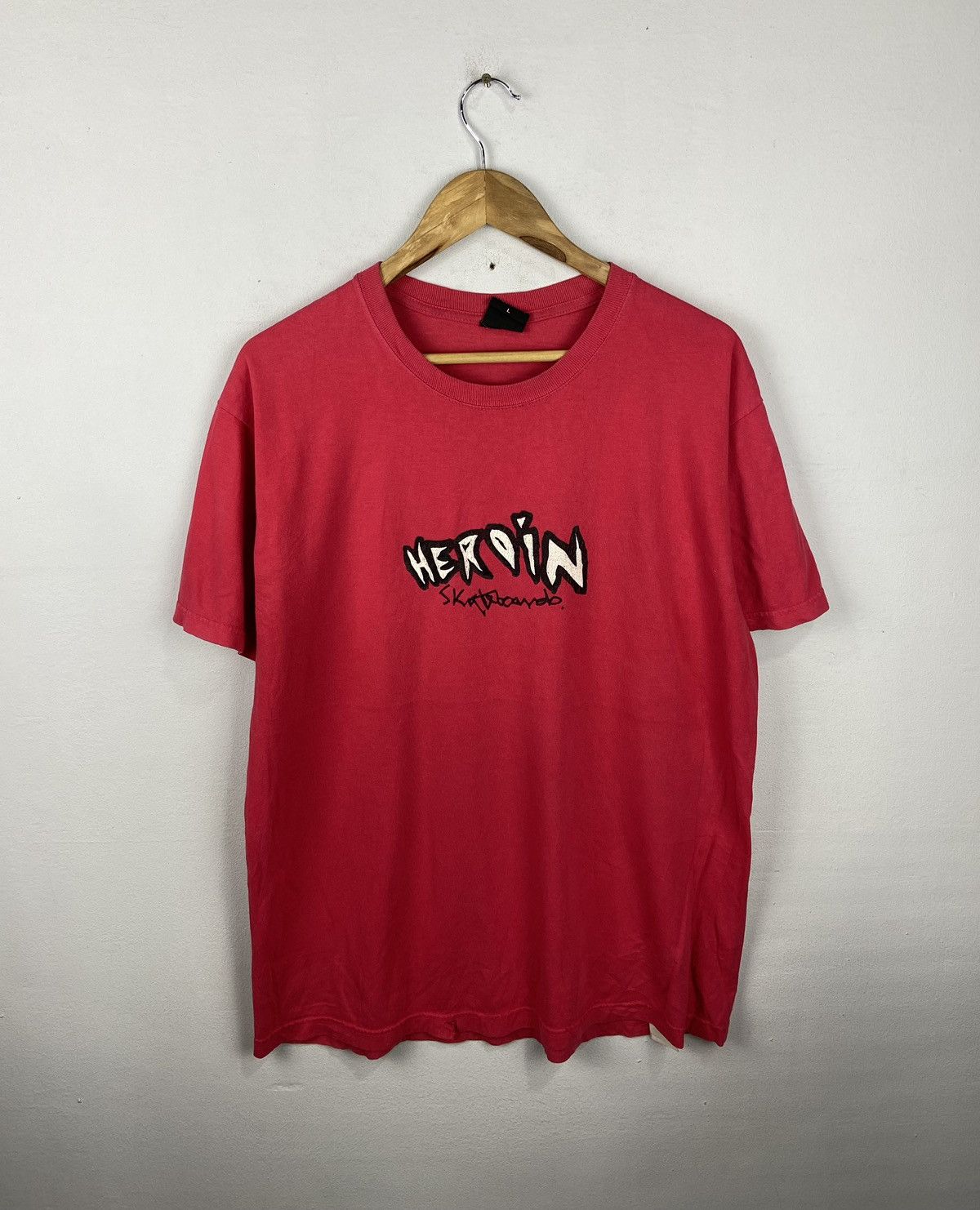 Vintage Vintage 90s Heroin Skateboard Tee Size US L / EU 52-54 / 3 - 1 Thumbnail
