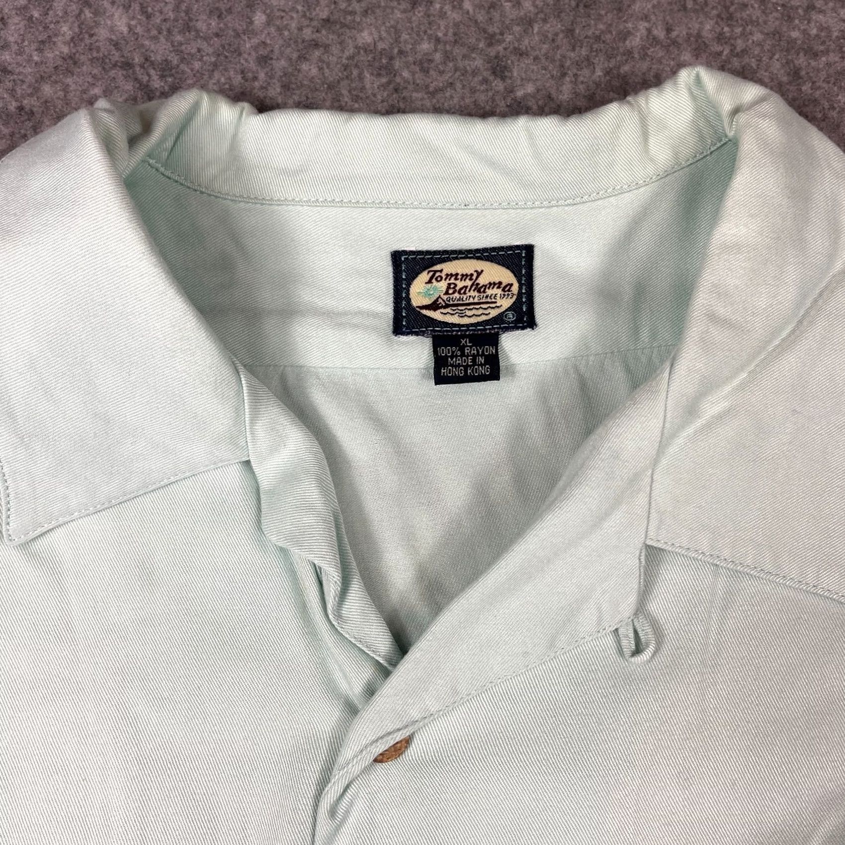 Tommy Bahama VINTAGE Tommy Bahama Shirt XL Green Embroidered Printed Garden of Courage Hong Kong Size US XL / EU 56 / 4 - 5 Thumbnail
